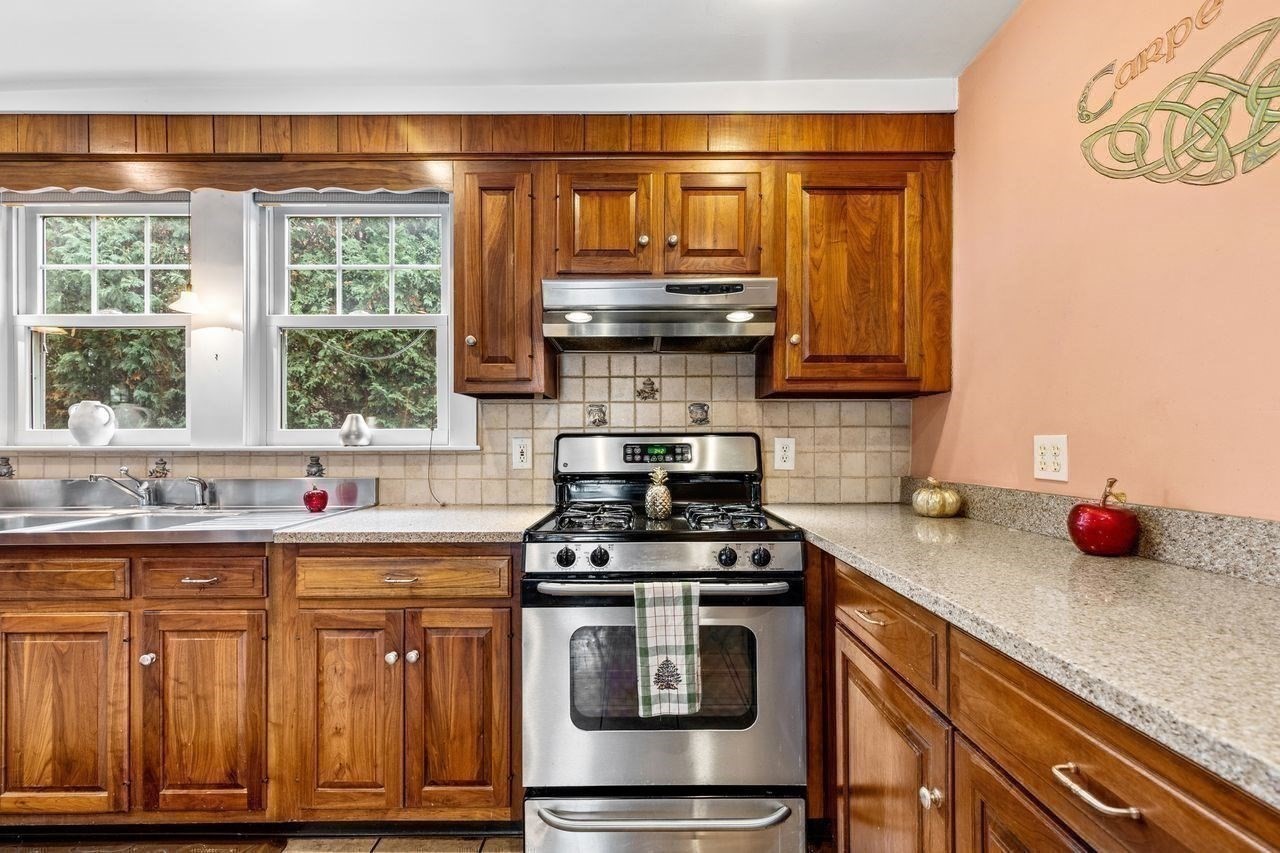 39 Wampatuck Rd
