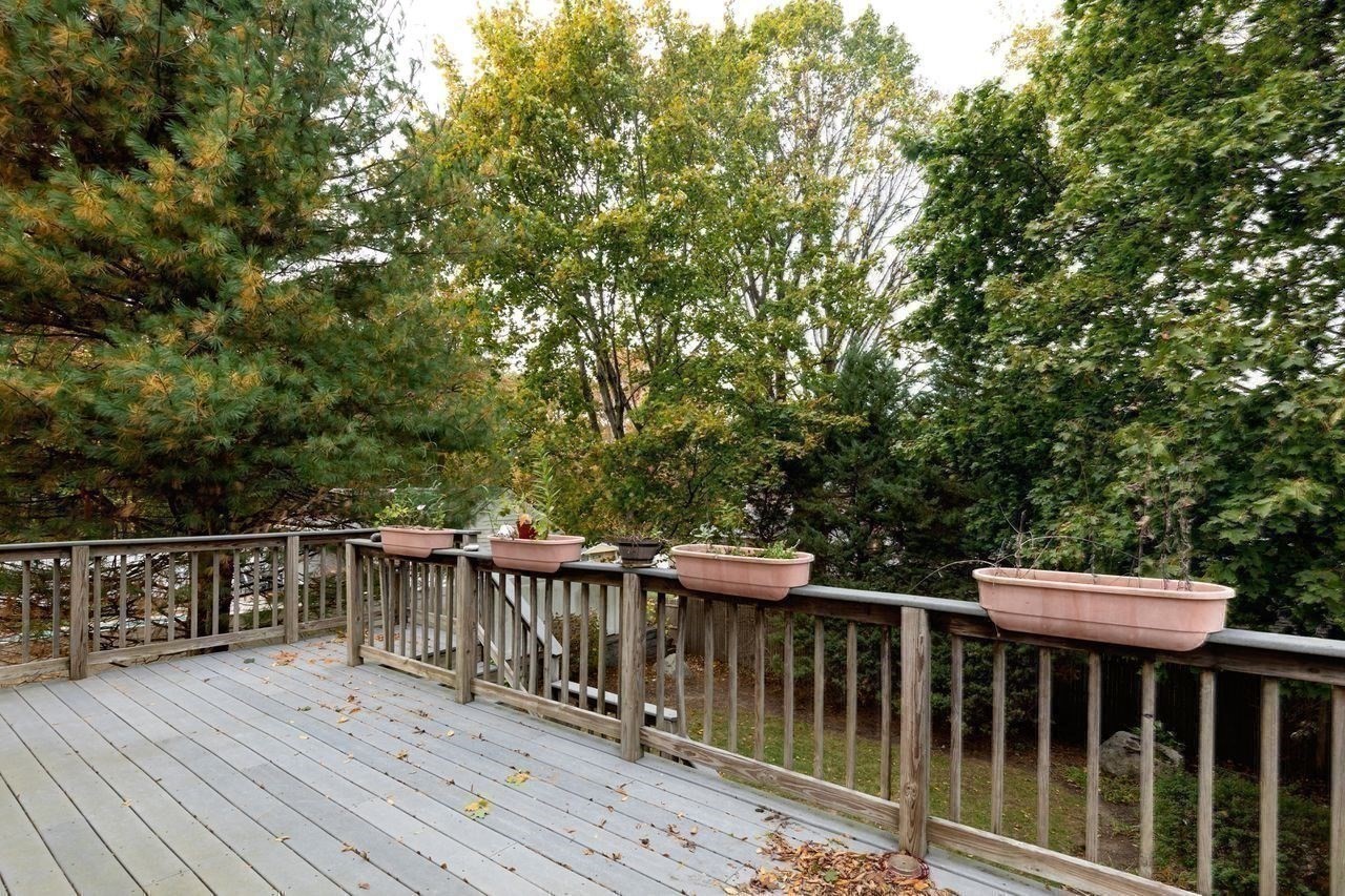 39 Wampatuck Rd