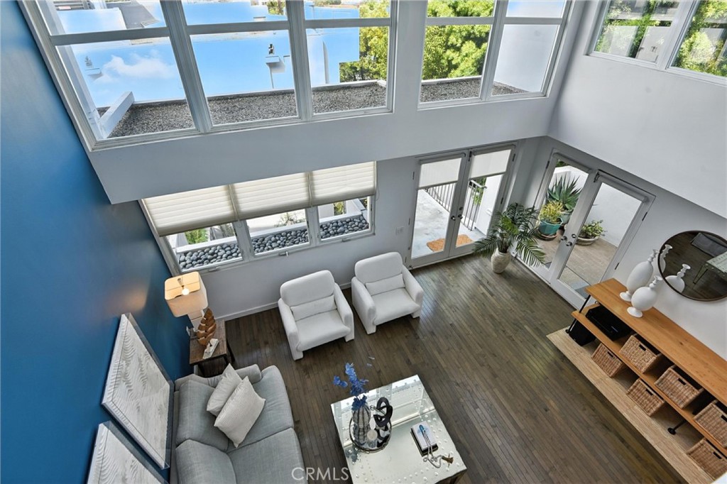 2203 3rd Street 1
