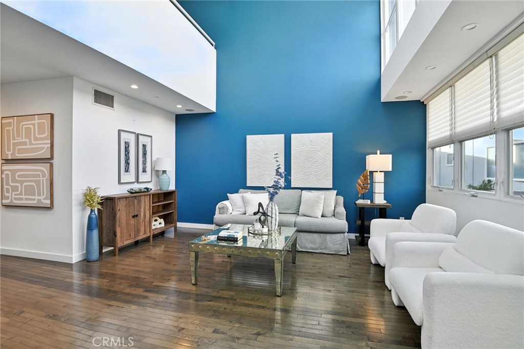 2203 3rd Street 1