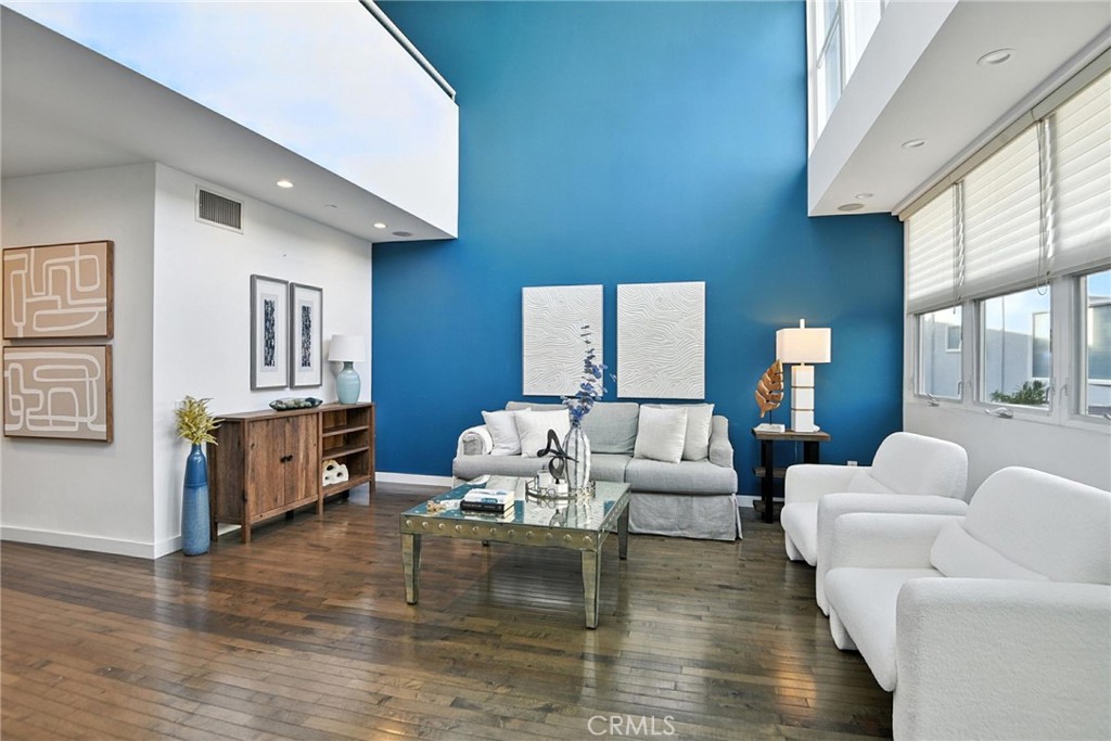 2203 3rd Street 1