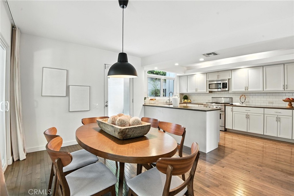 2203 3rd Street 1
