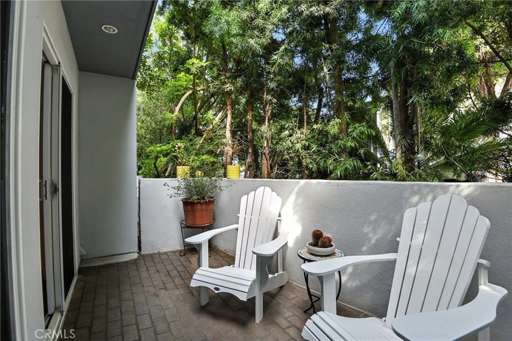 2203 3rd Street 1