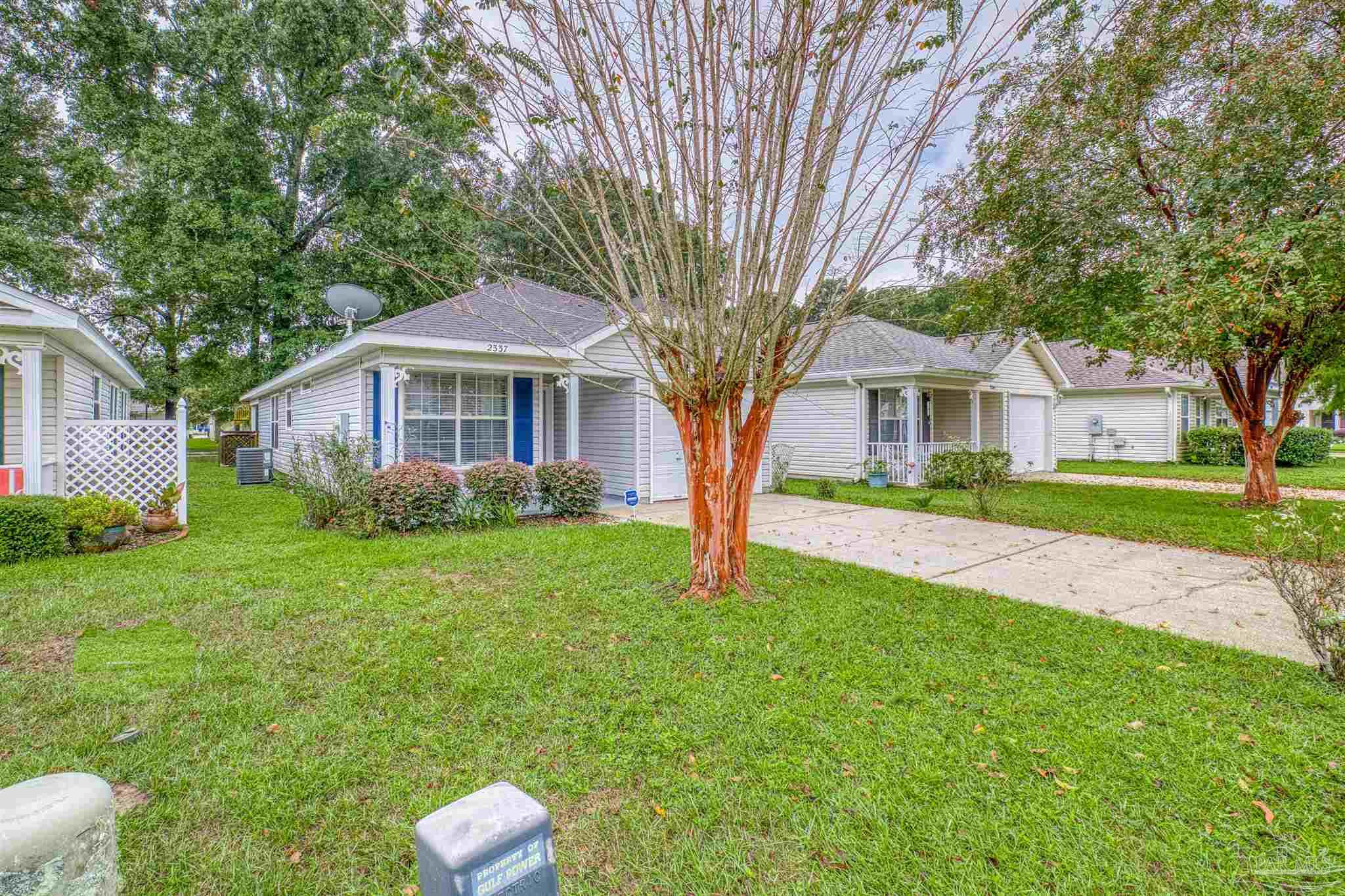 2337 Trailwood Dr