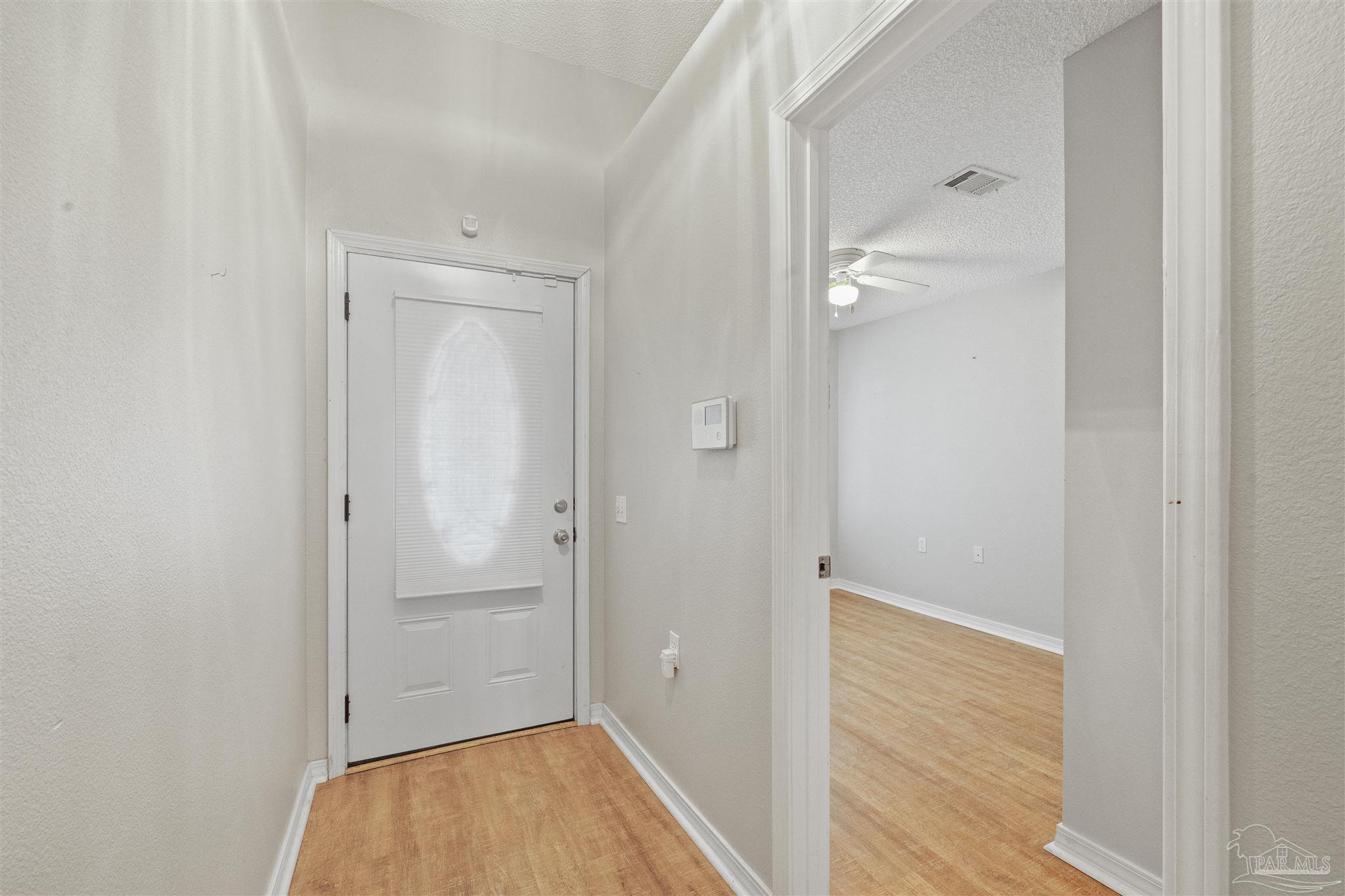 2337 Trailwood Dr