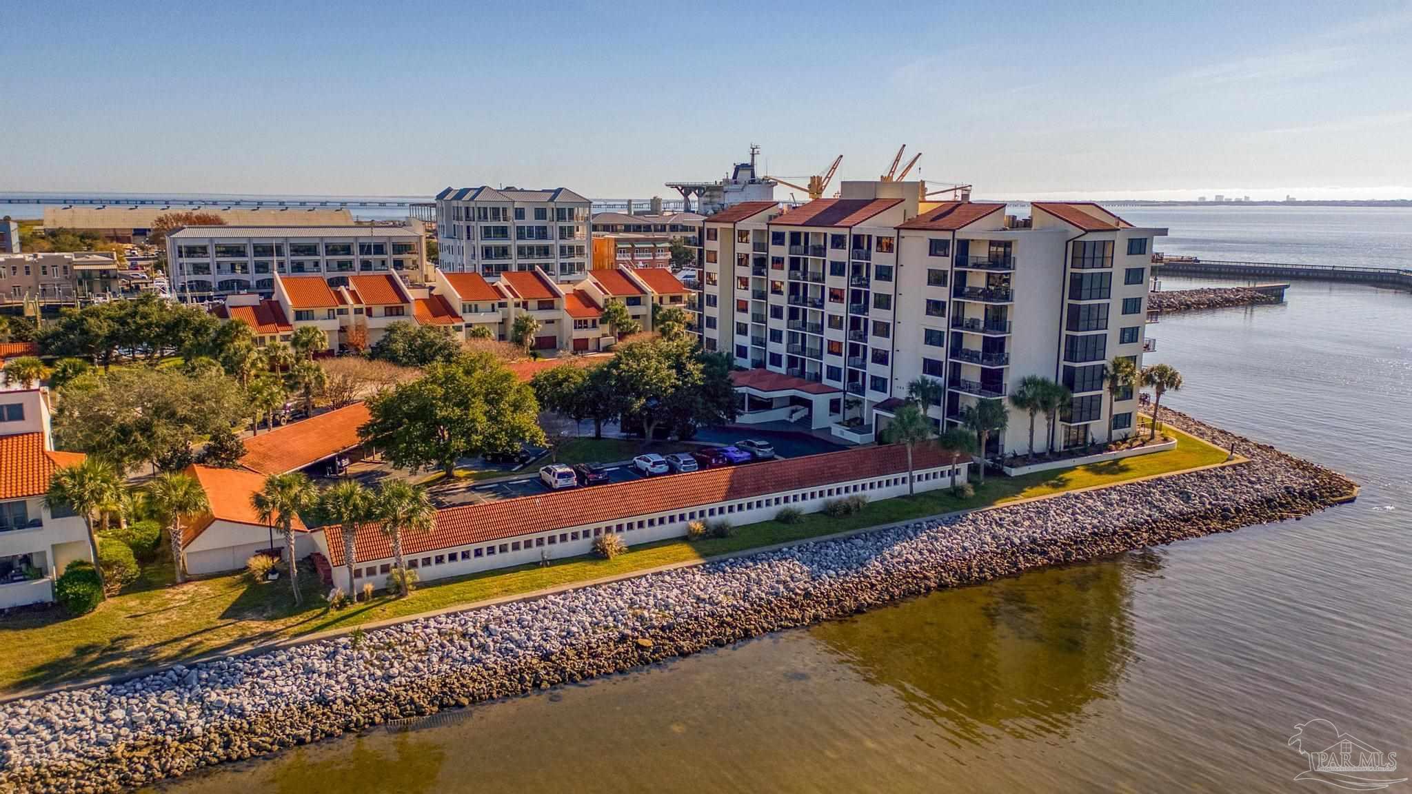 405 Port Royal Way # 405