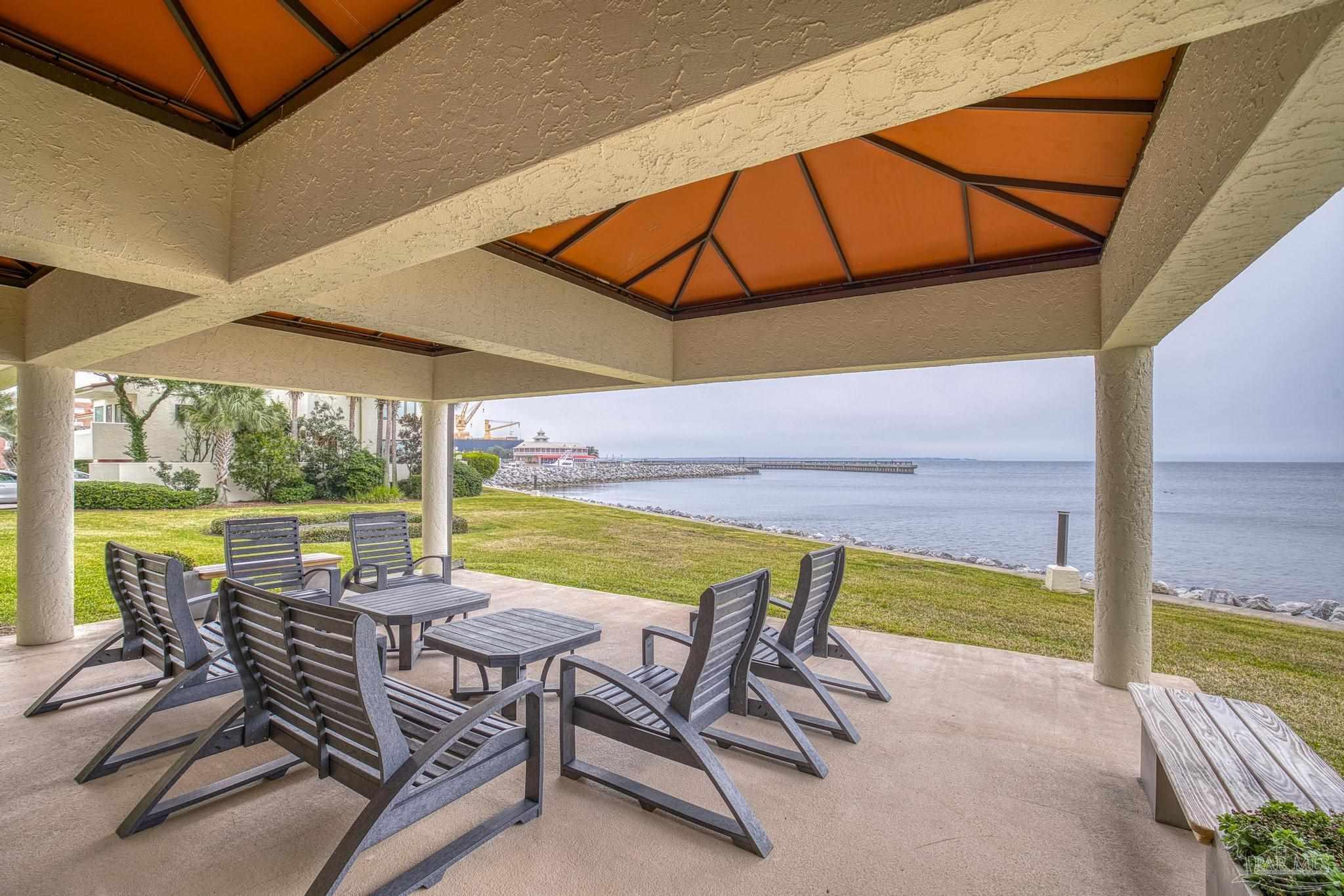 405 Port Royal Way # 405