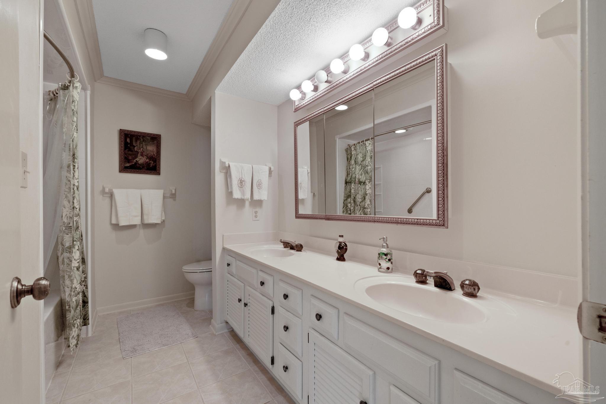 405 Port Royal Way # 405