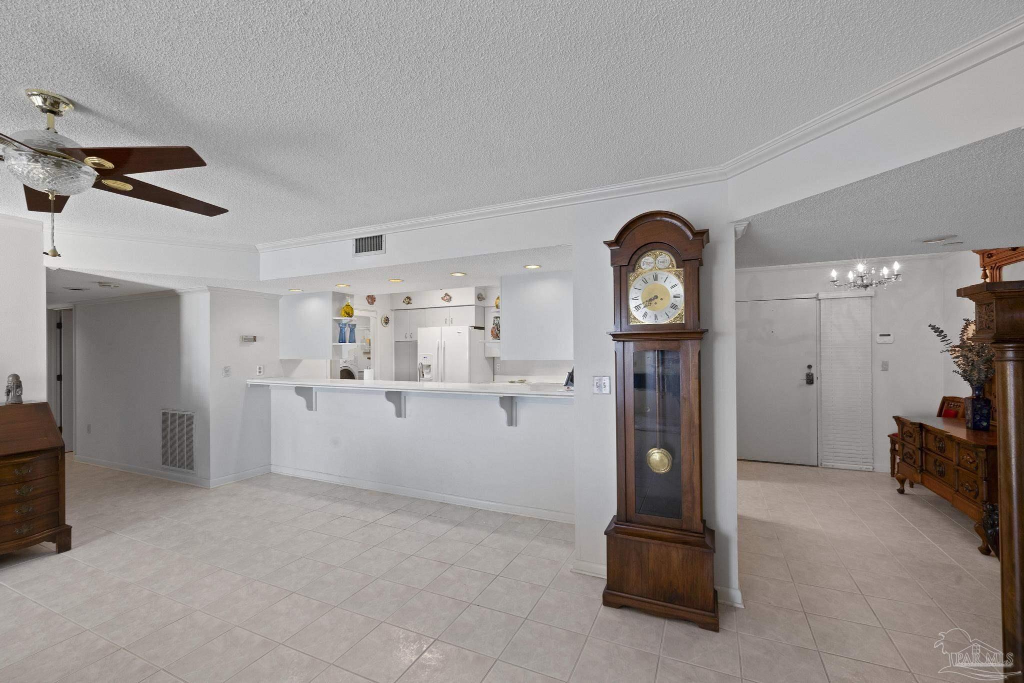 405 Port Royal Way # 405