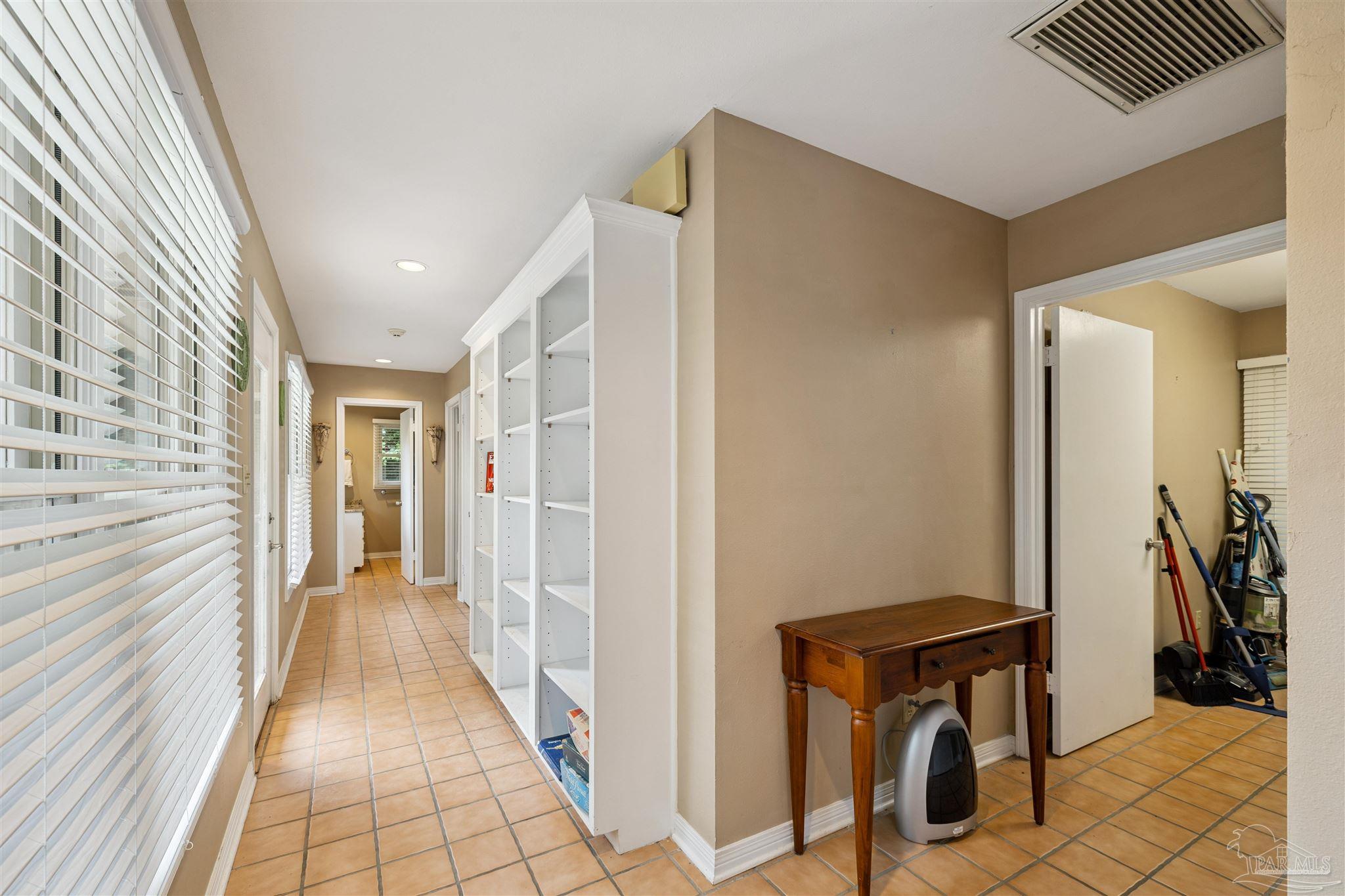 3465 River Gardens Cir