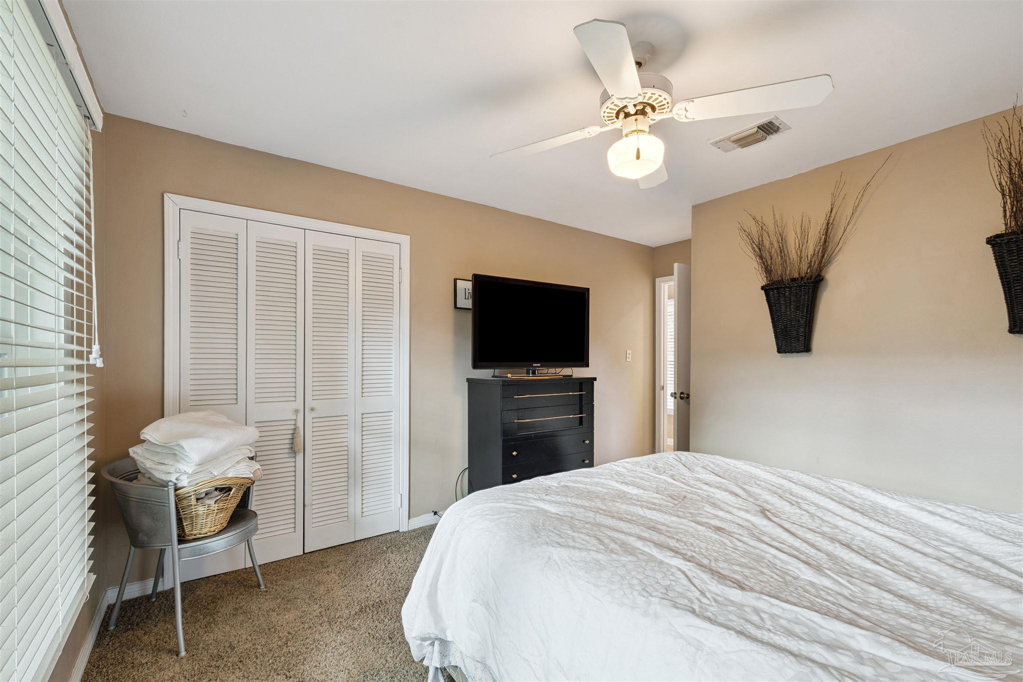 3465 River Gardens Cir