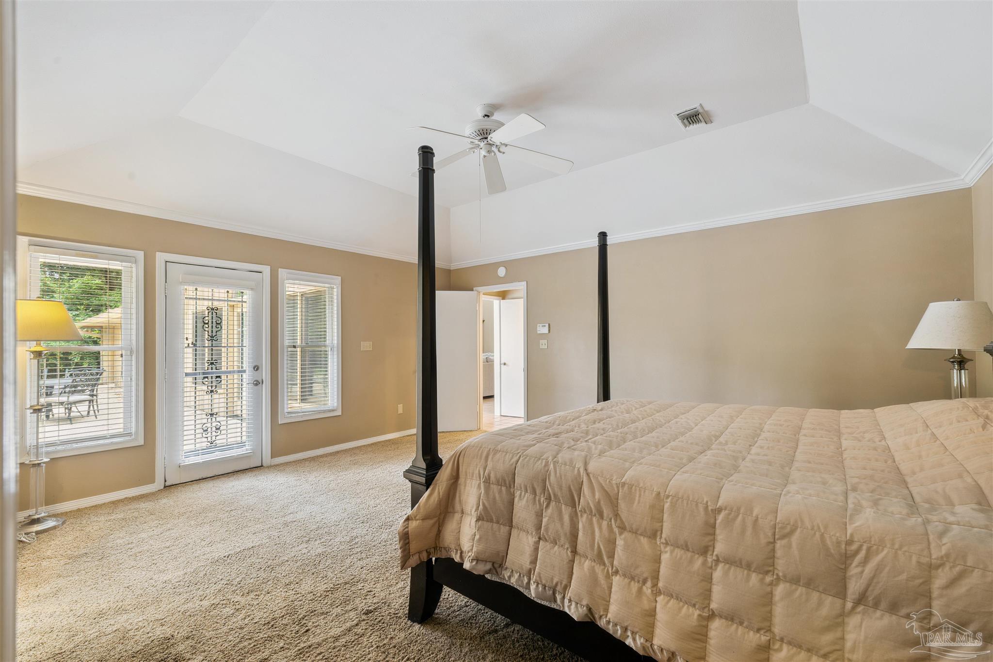 3465 River Gardens Cir
