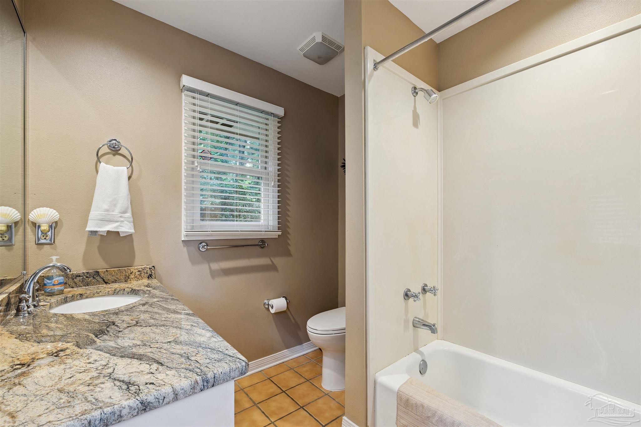 3465 River Gardens Cir