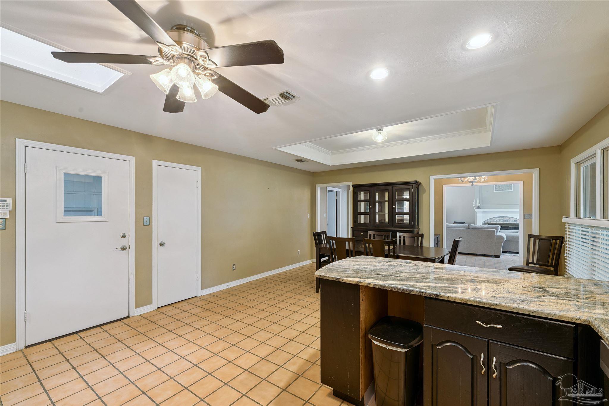3465 River Gardens Cir