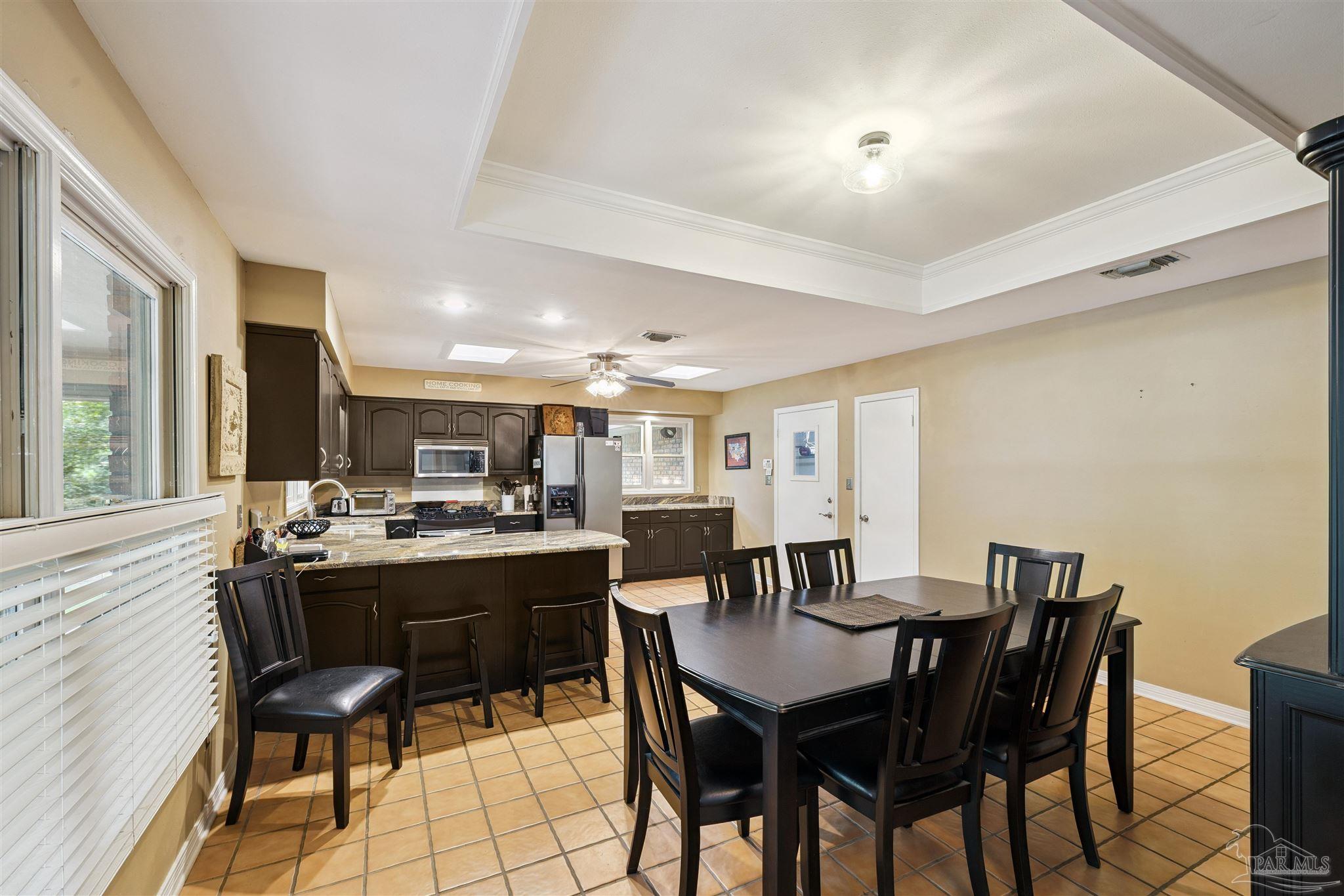 3465 River Gardens Cir