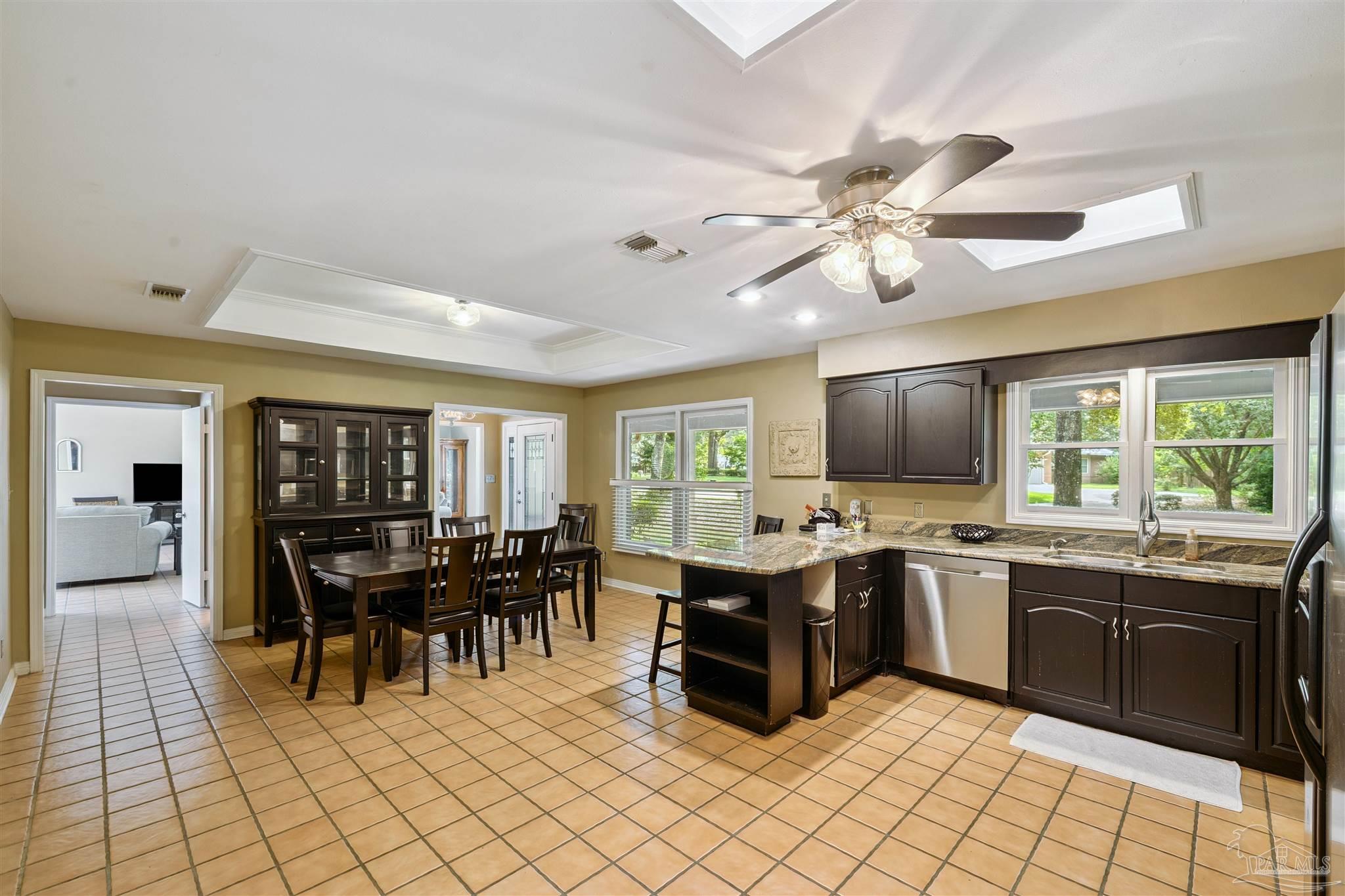 3465 River Gardens Cir