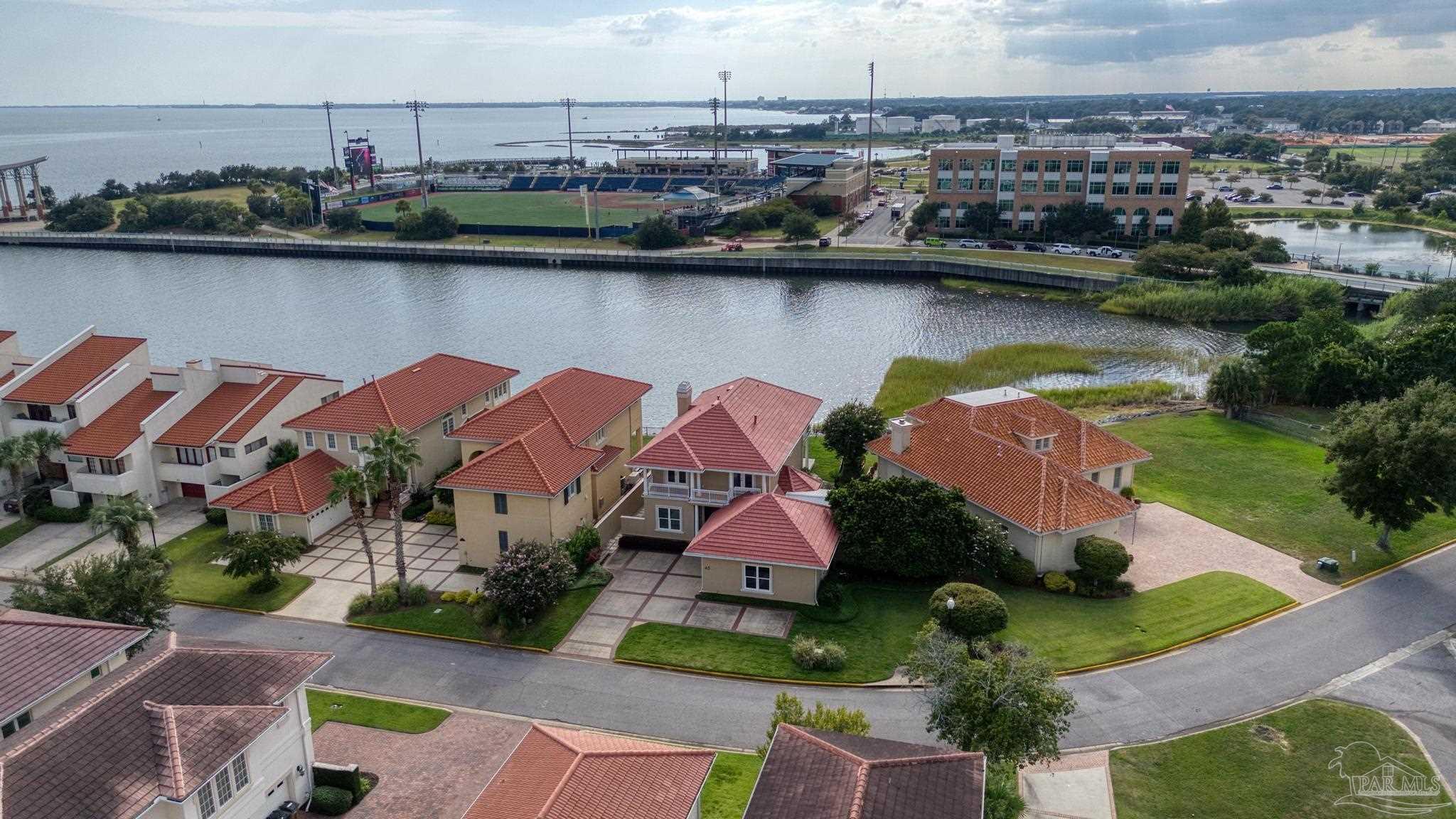 43 Port Royal Way