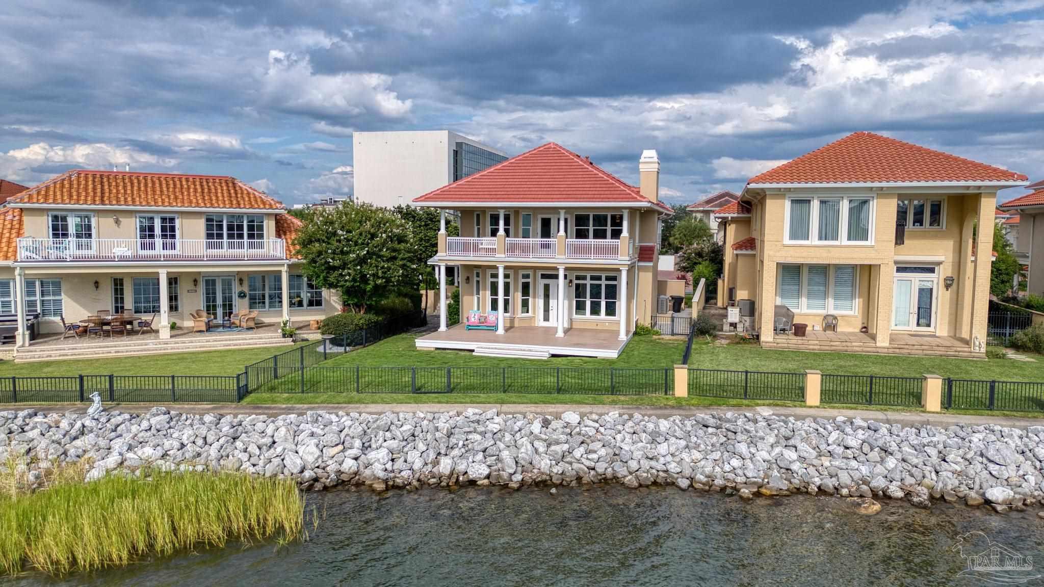 43 Port Royal Way