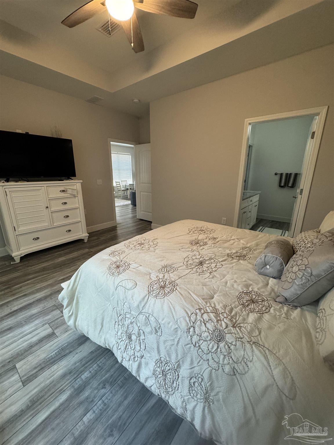 5308 Cambria Dr