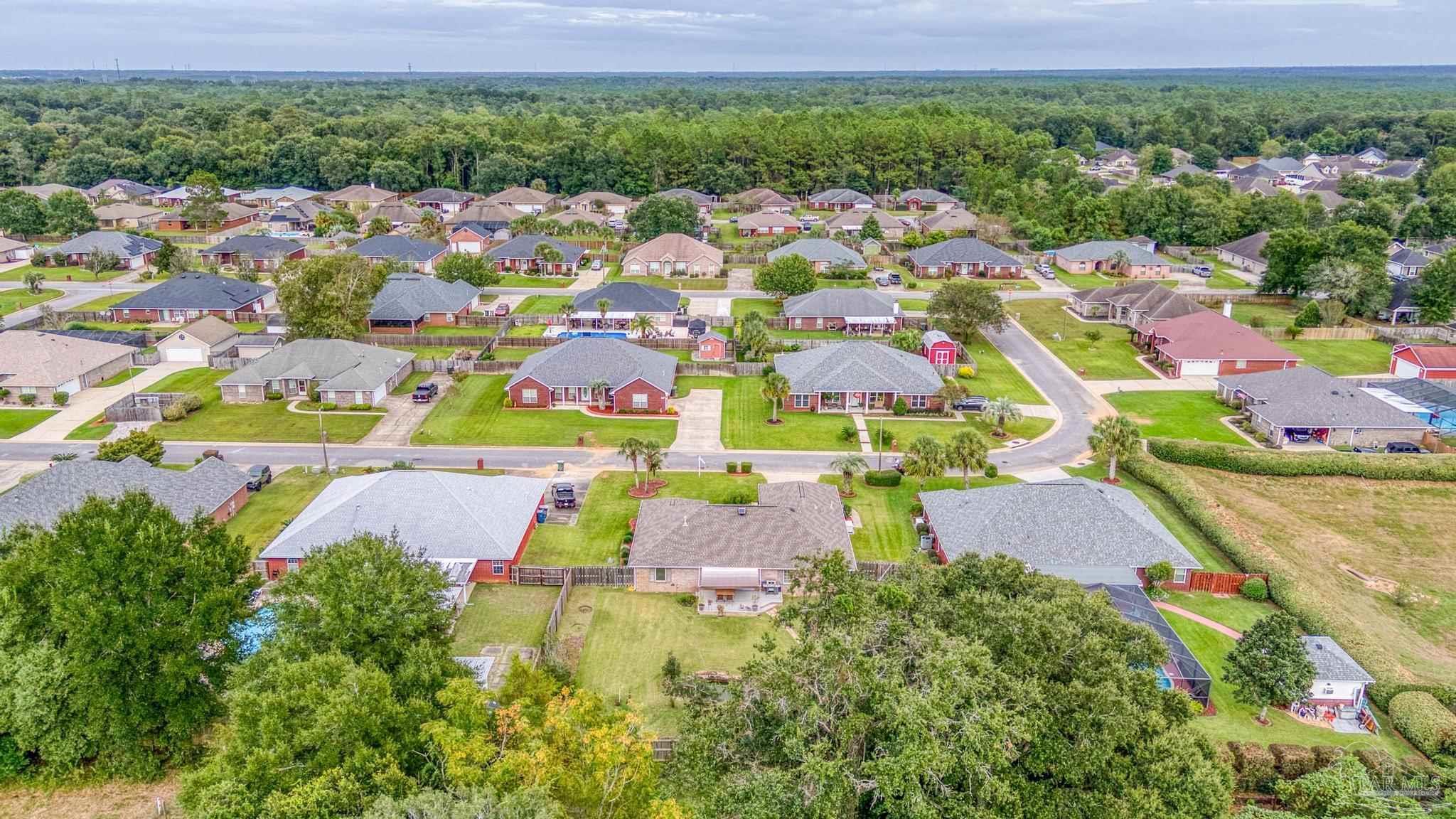 7563 Hayfield Cir