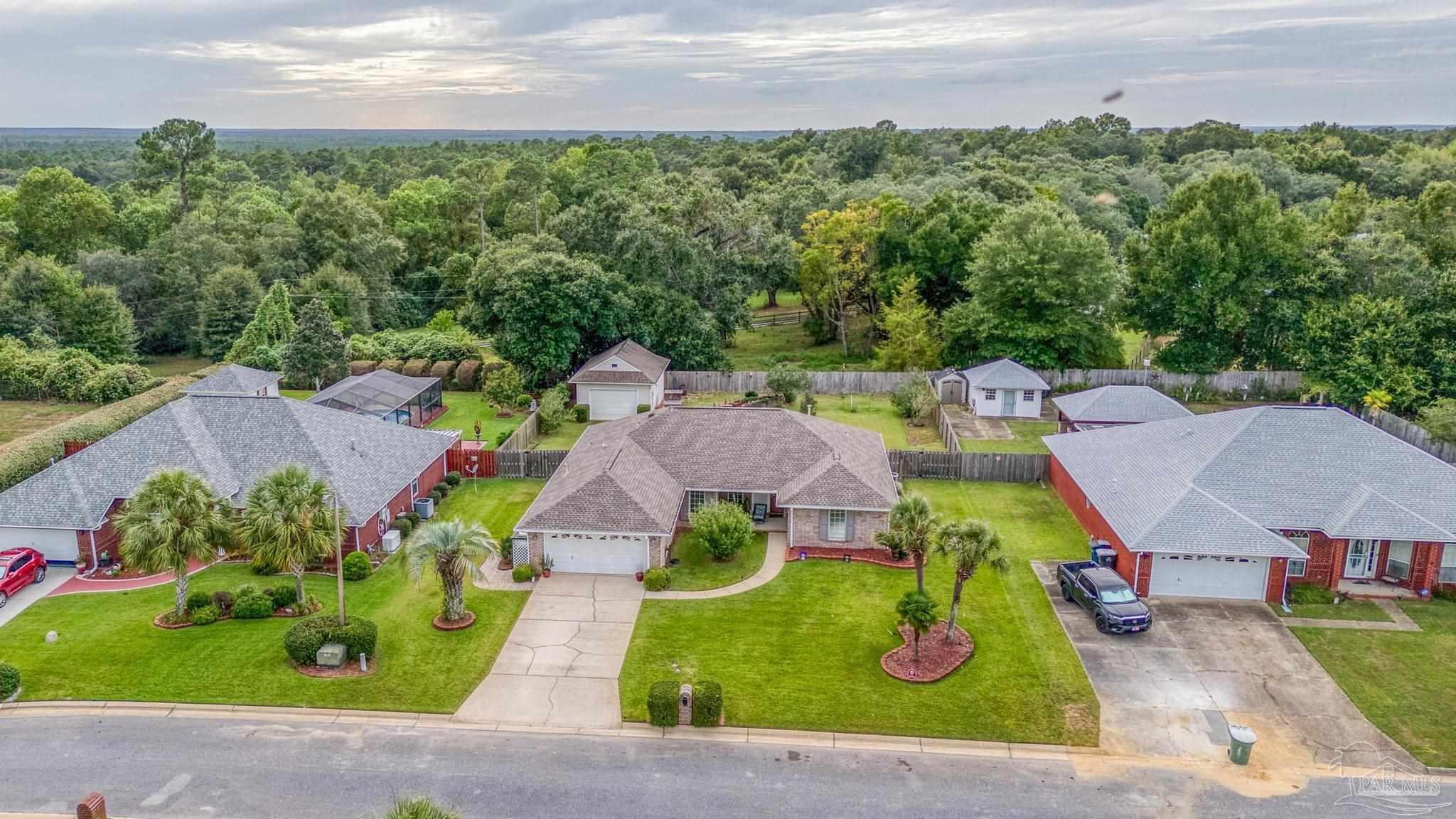 7563 Hayfield Cir