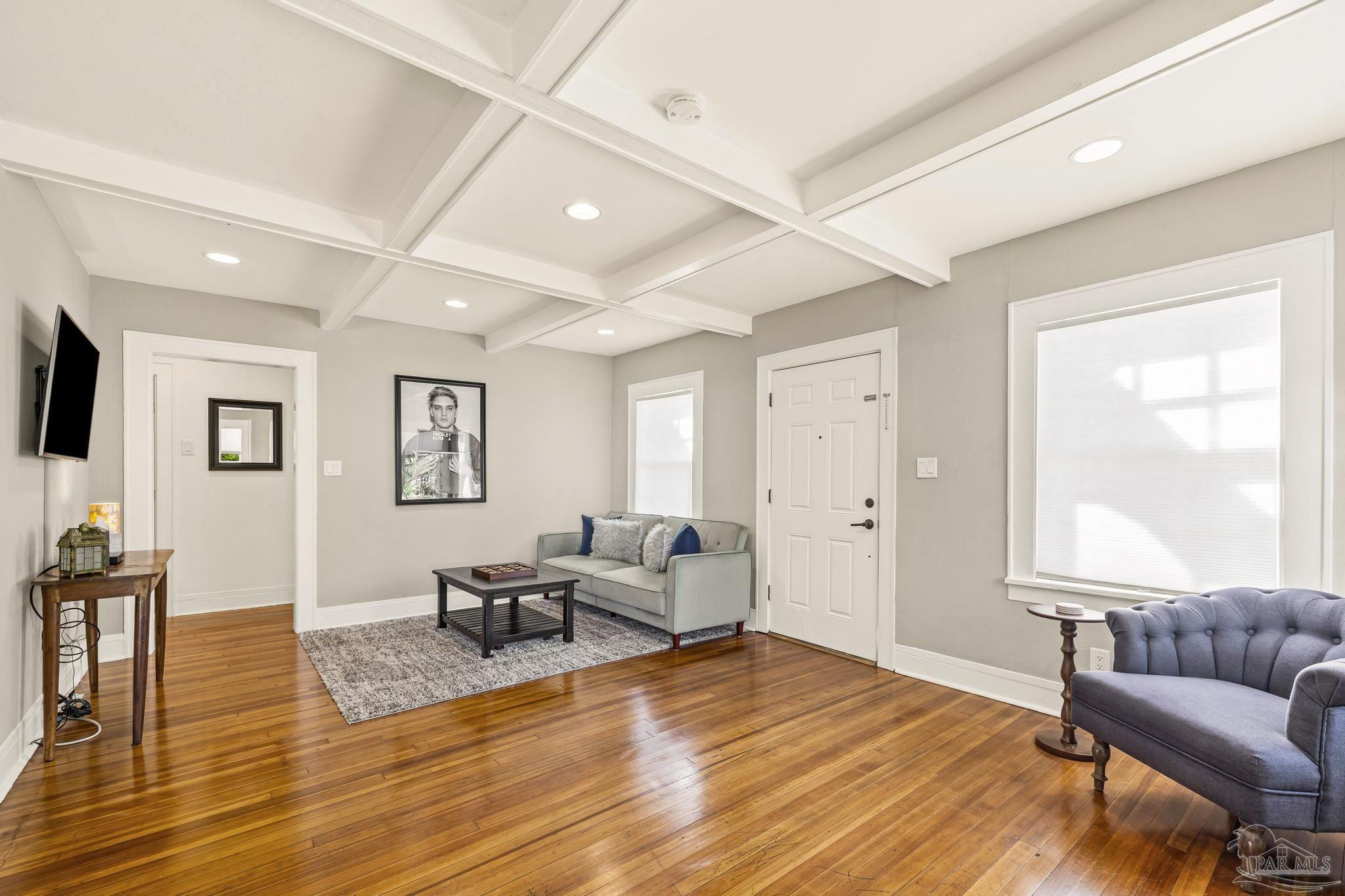 724 N K St, Pensacola