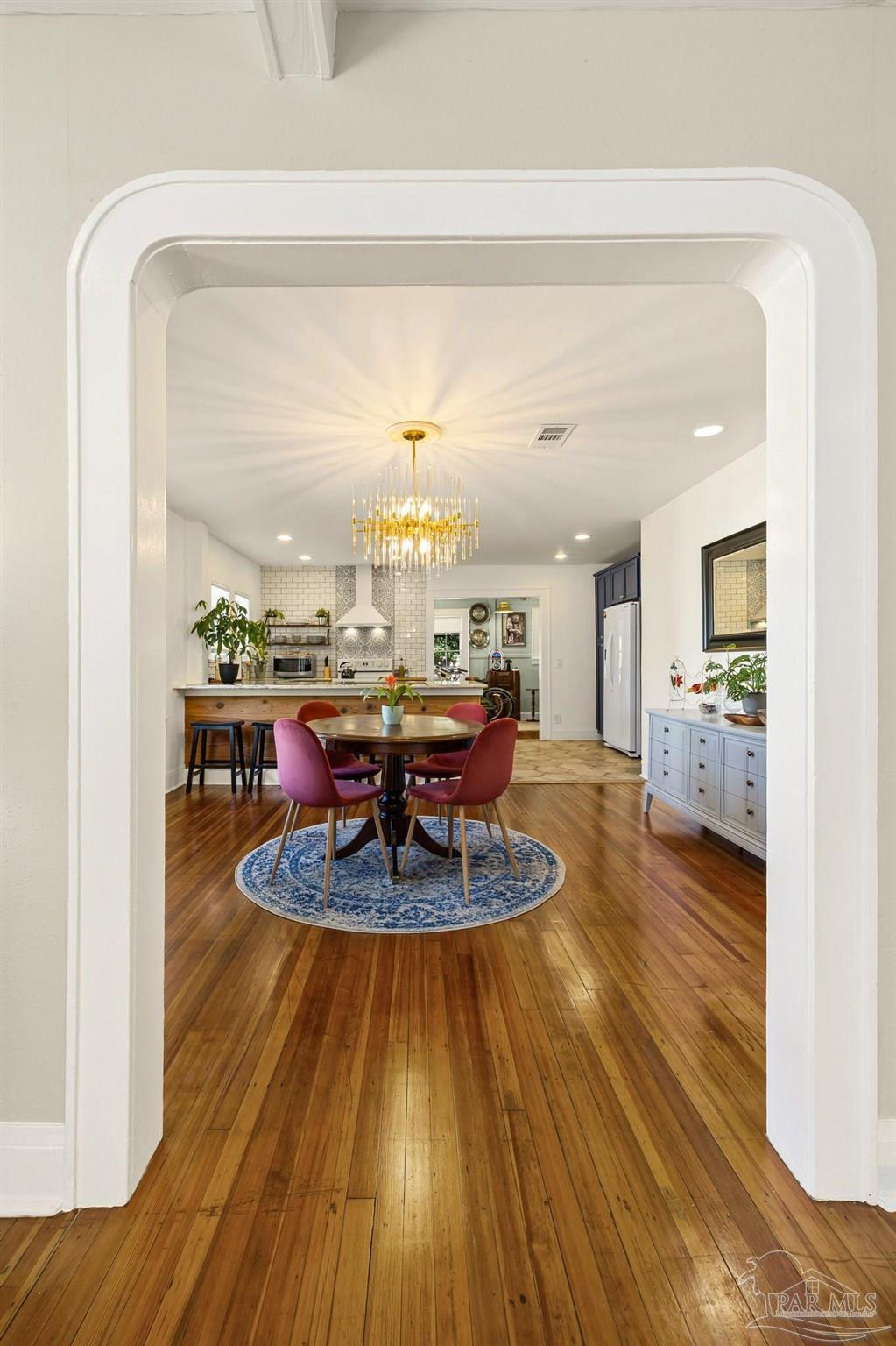 724 N K St, Pensacola