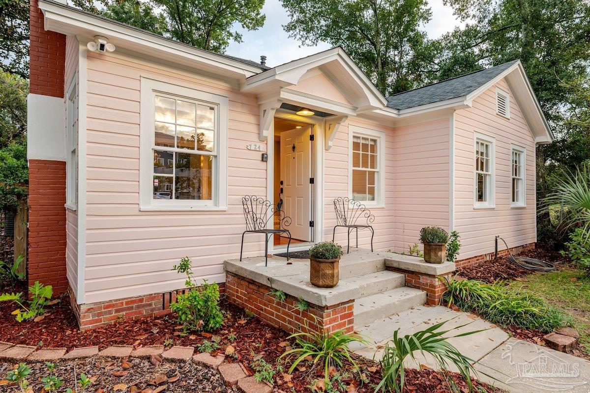 724 N K St, Pensacola