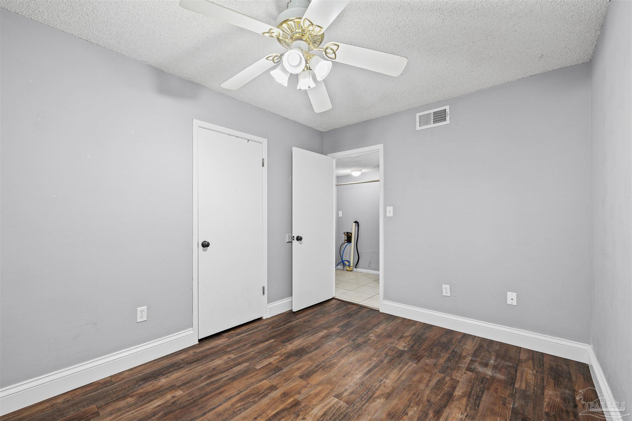 1200 Shoreline Dr # 312