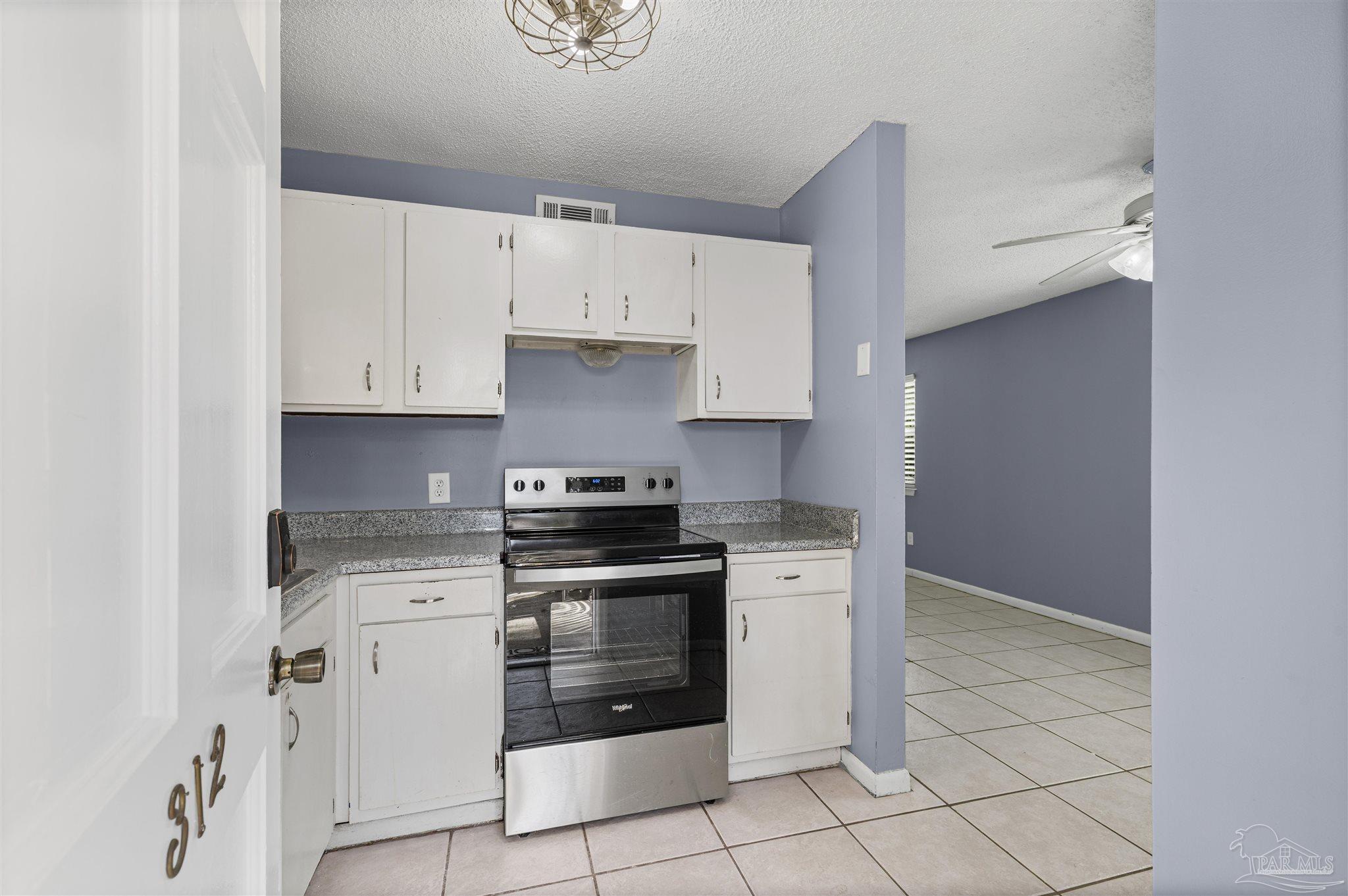 1200 Shoreline Dr # 312