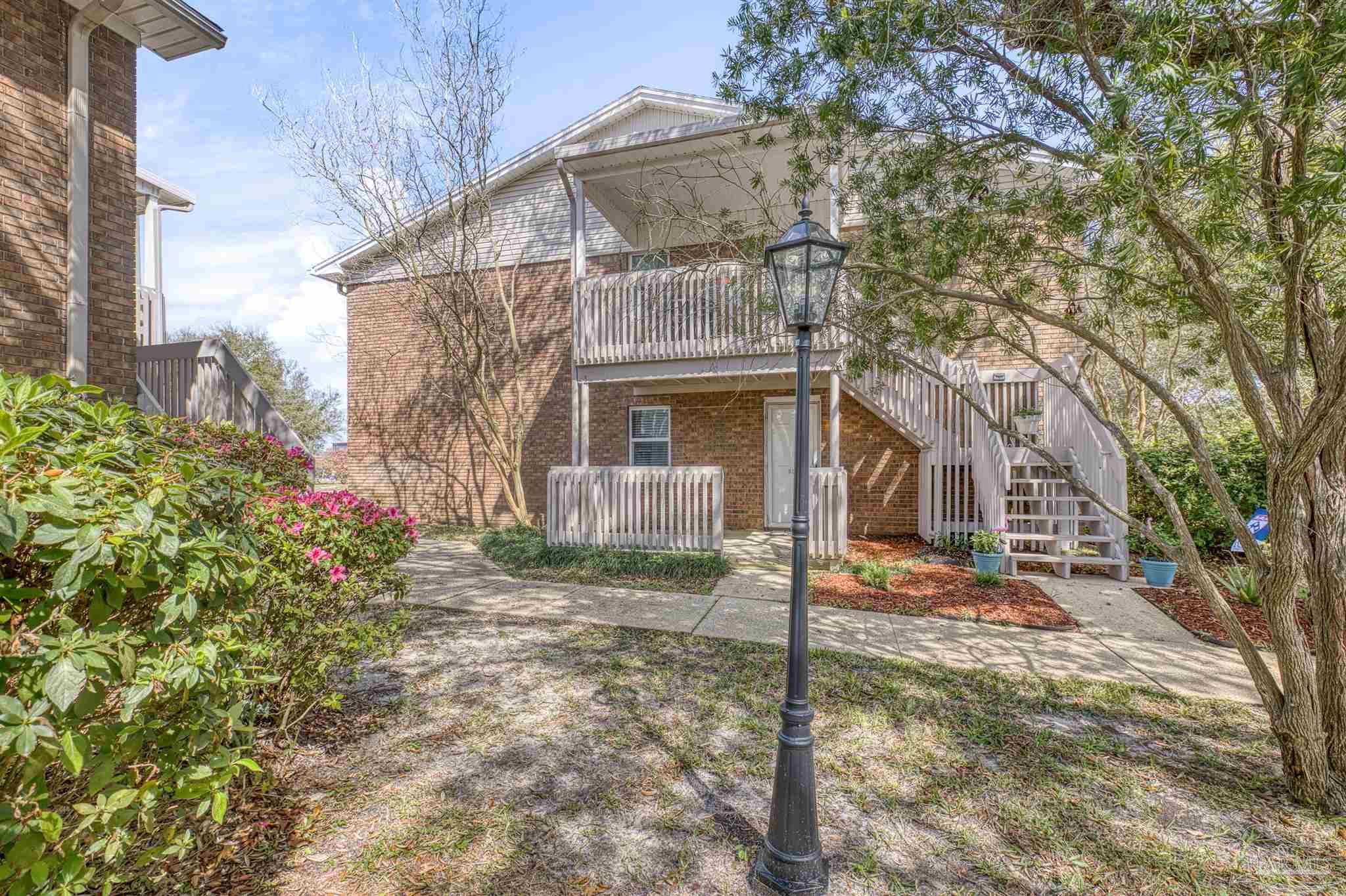 1200 Shoreline Dr # 312