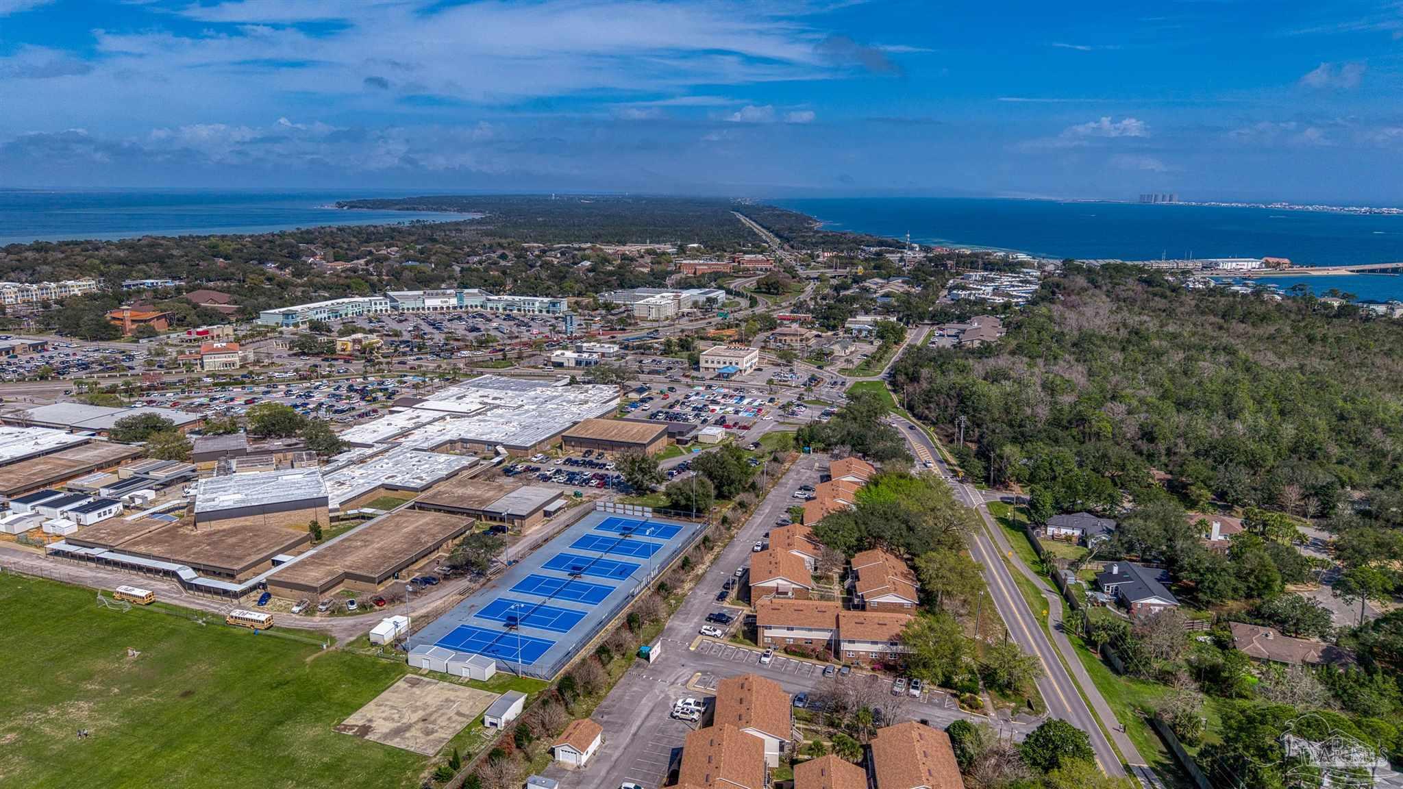 1200 Shoreline Dr # 312