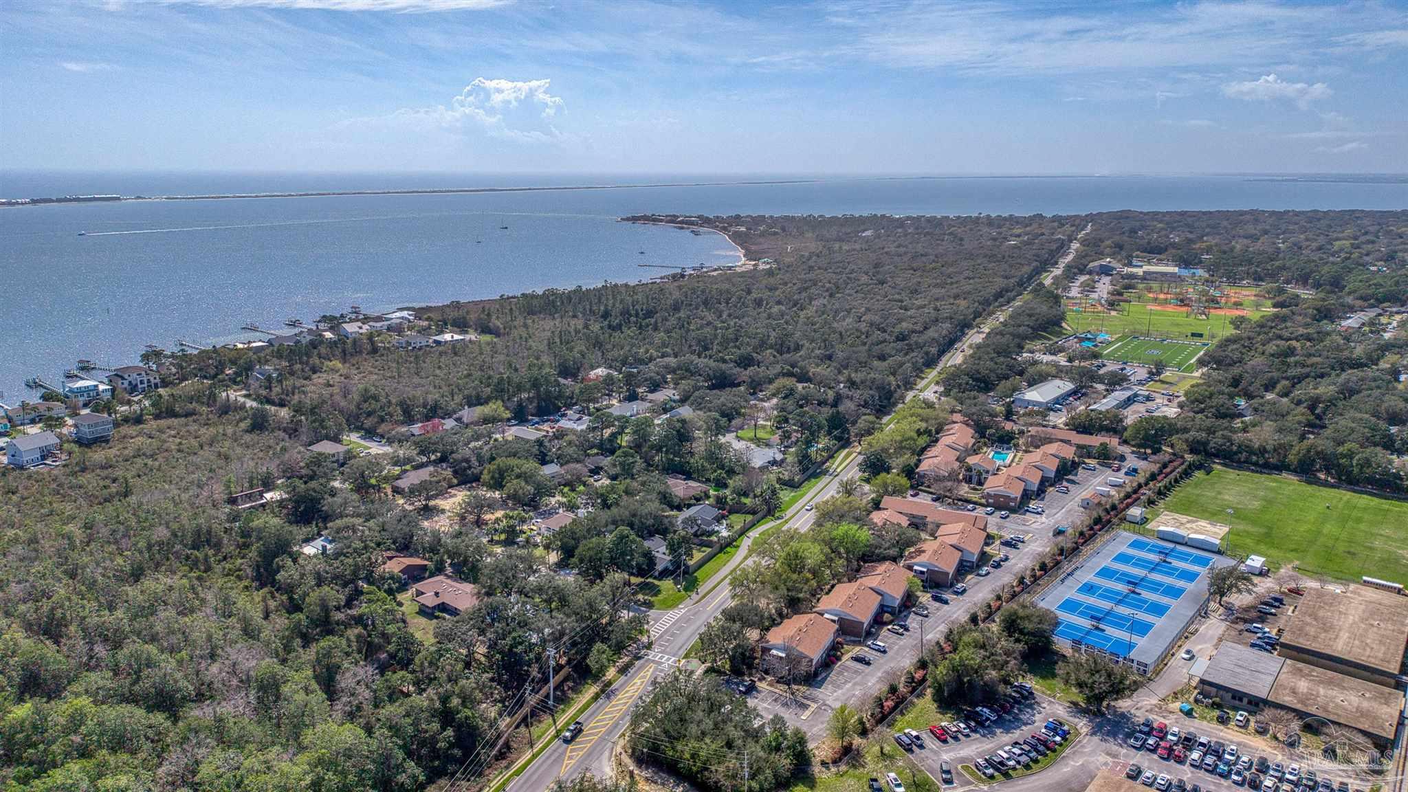 1200 Shoreline Dr # 312