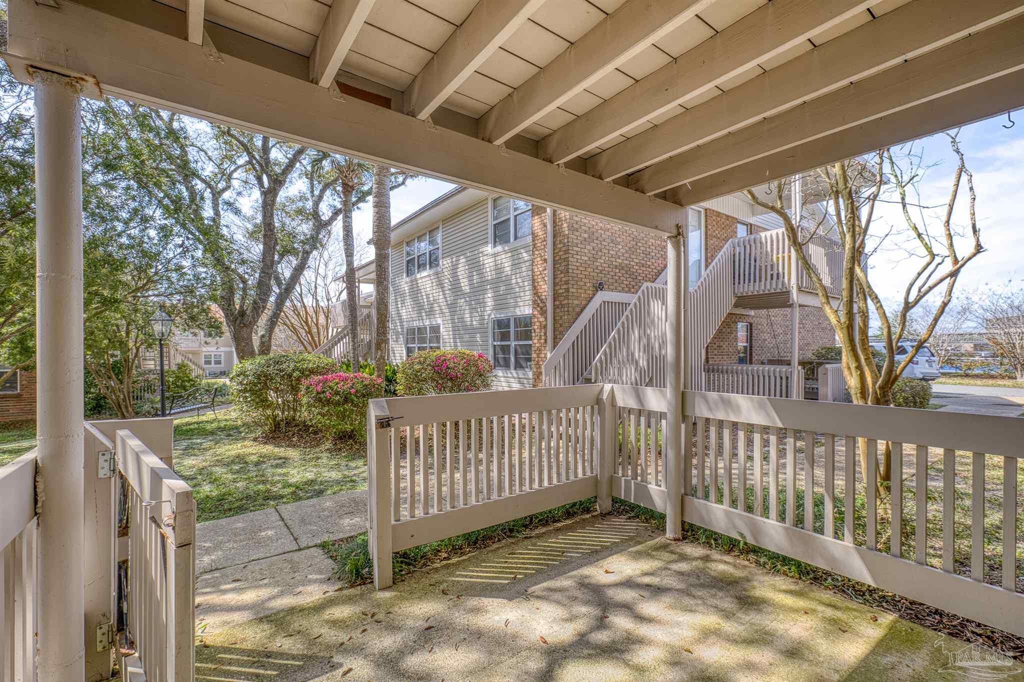 1200 Shoreline Dr # 312