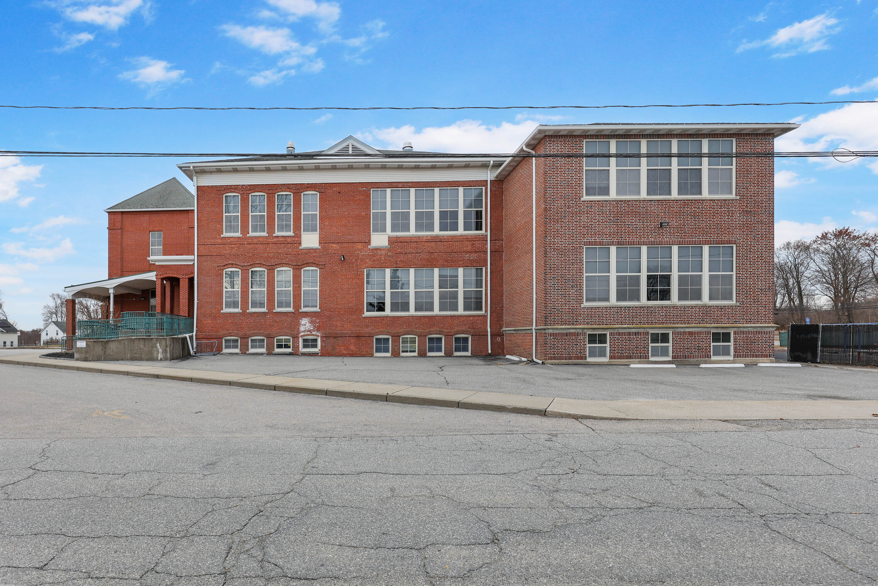651 Norwich Road