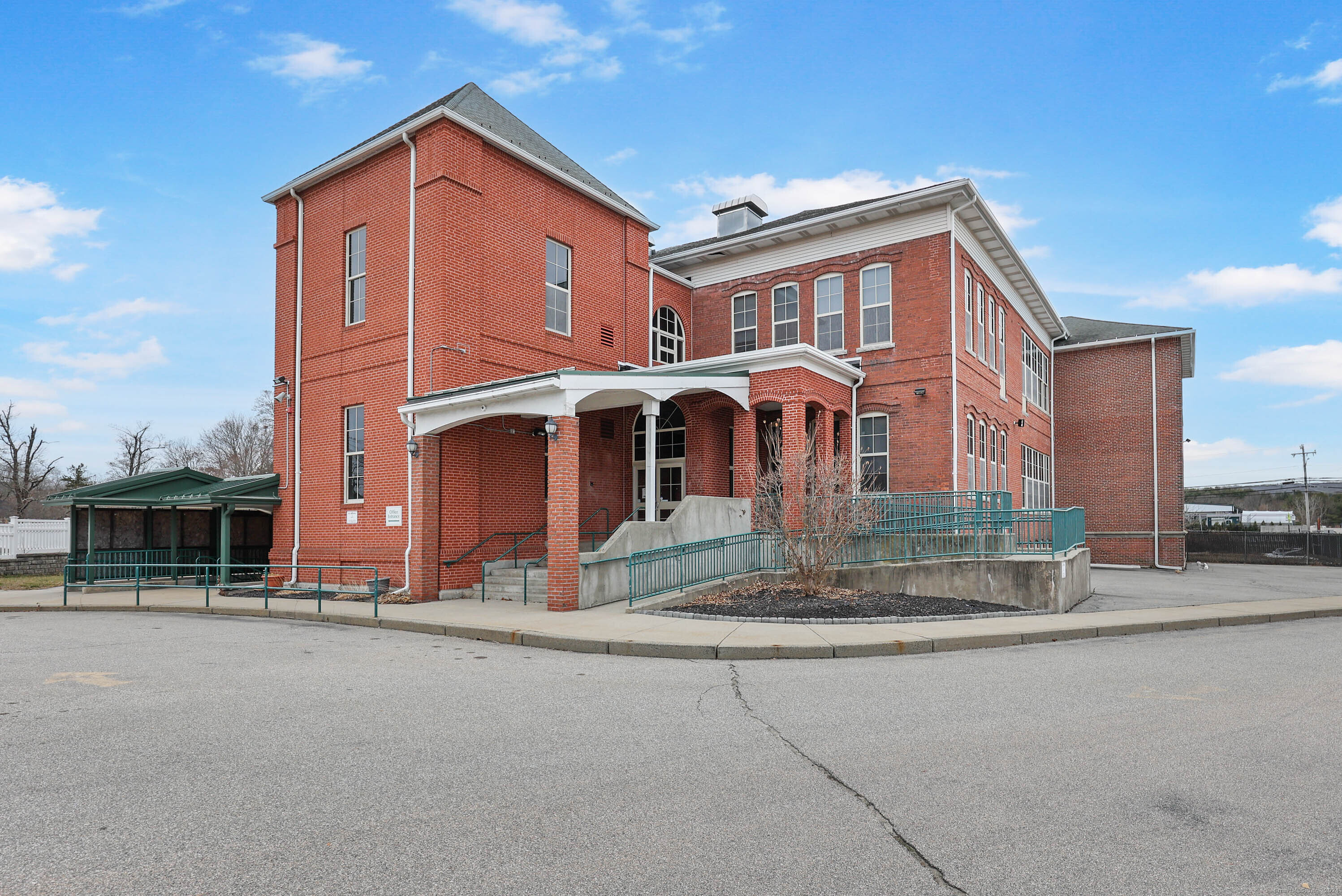 651 Norwich Road