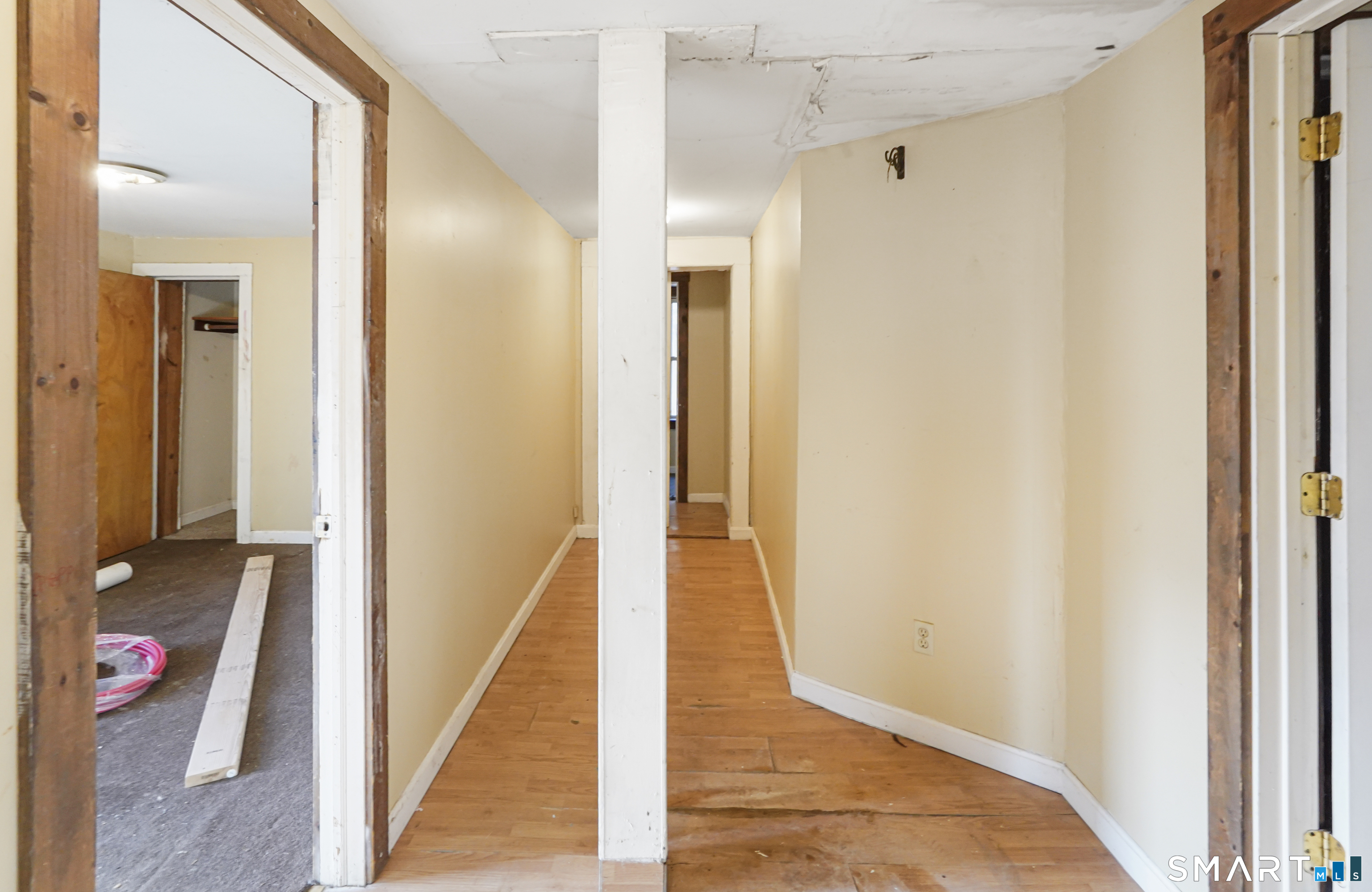 383 Putnam Pike