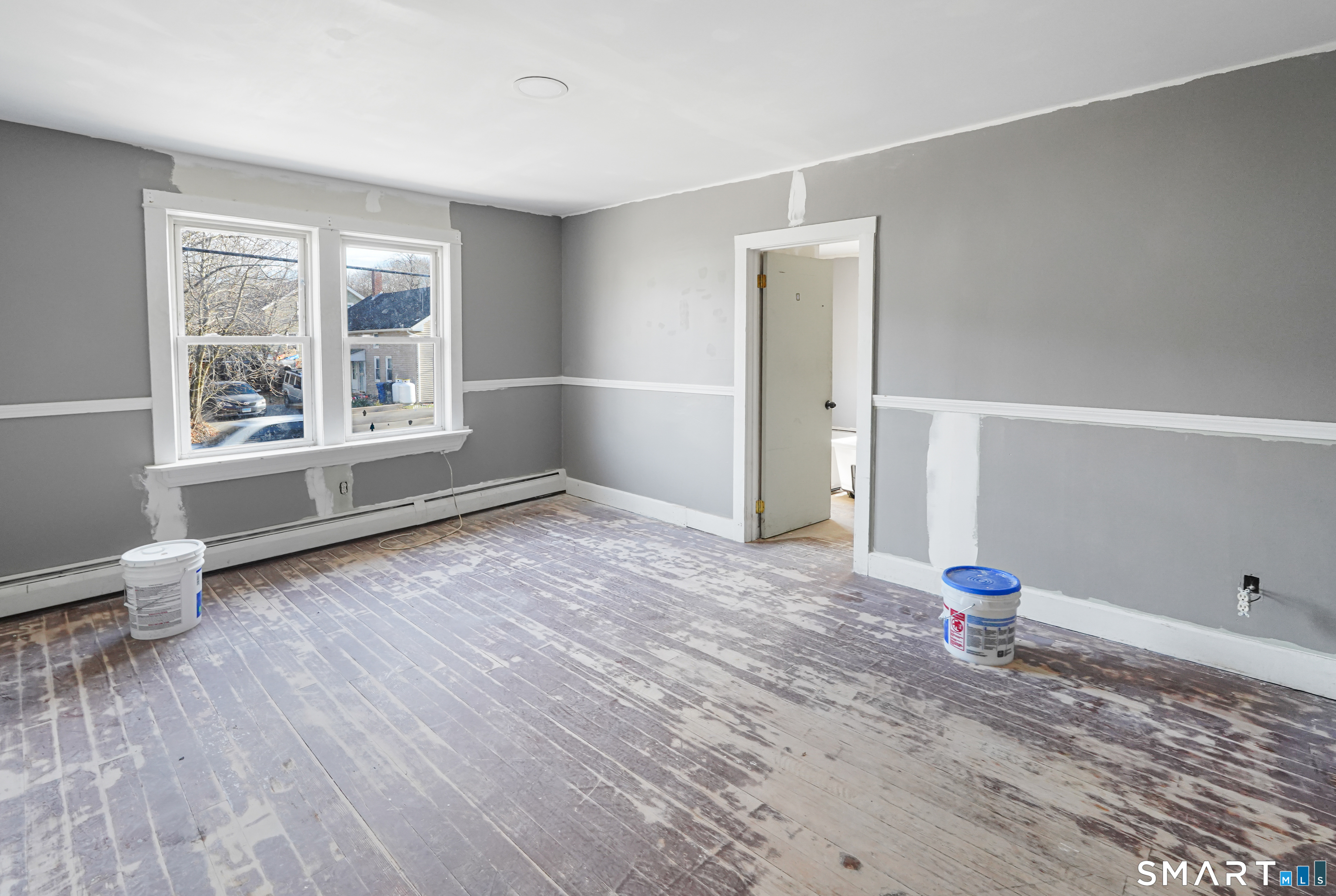 383 Putnam Pike