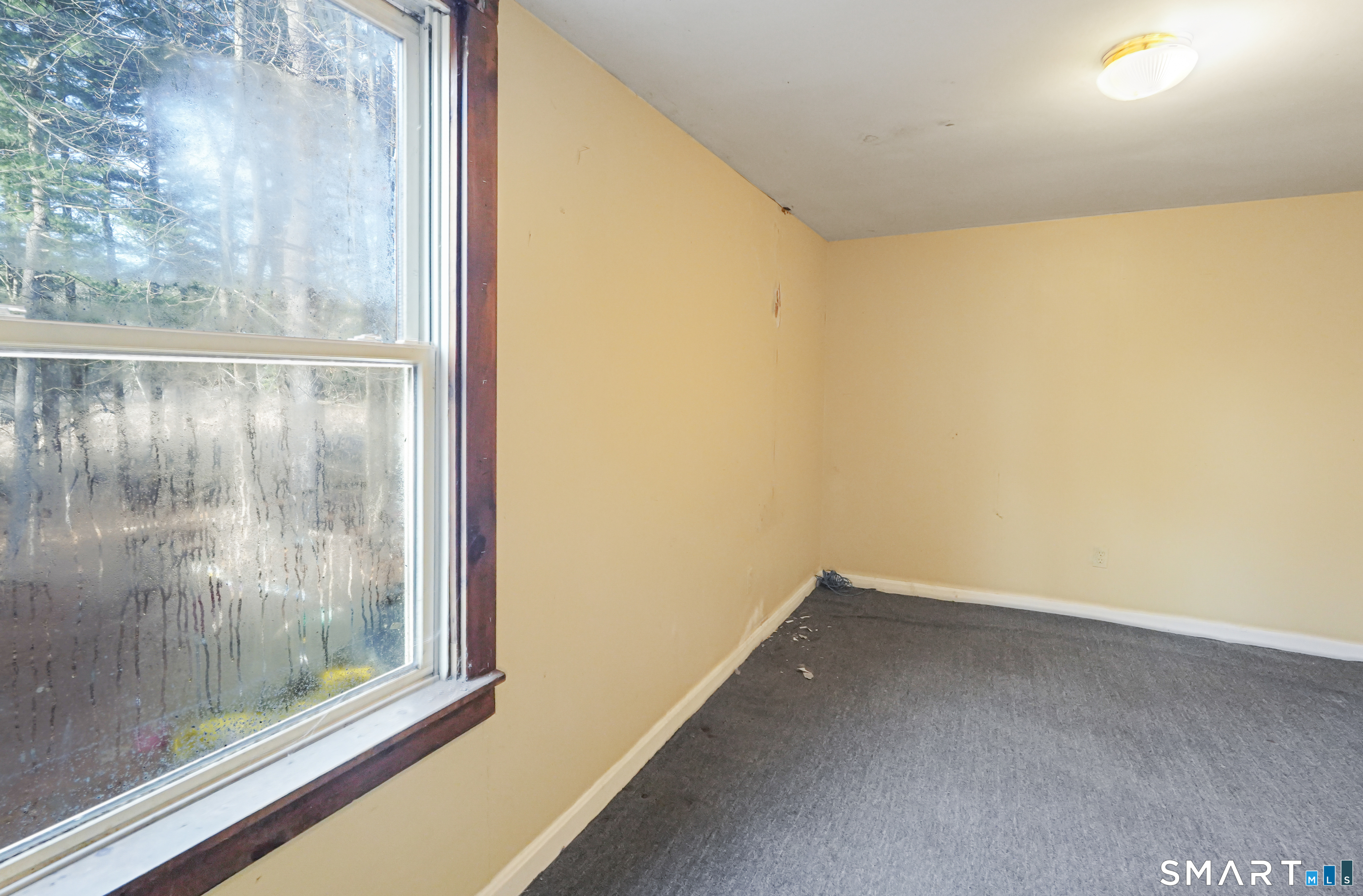 383 Putnam Pike