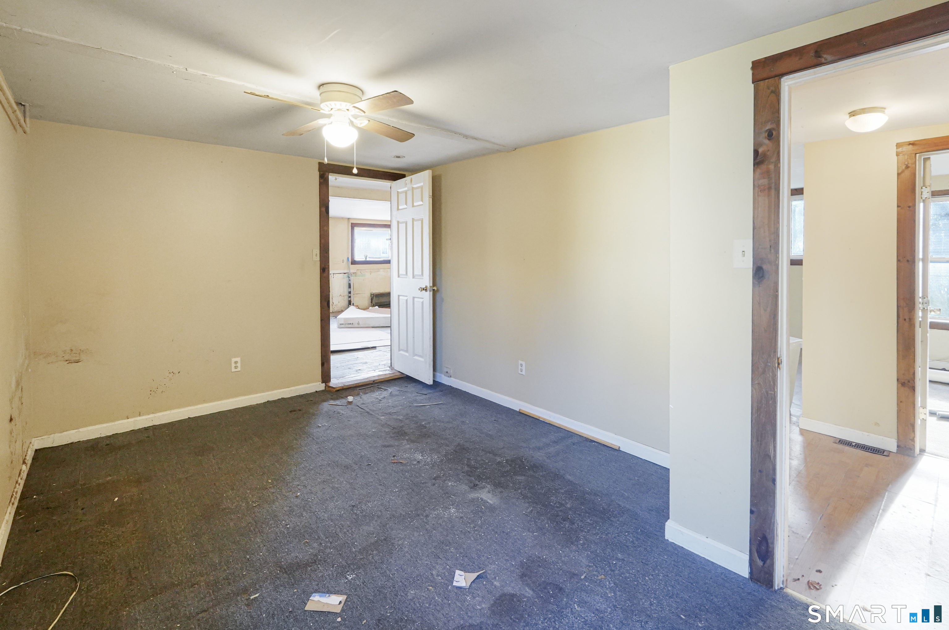 383 Putnam Pike