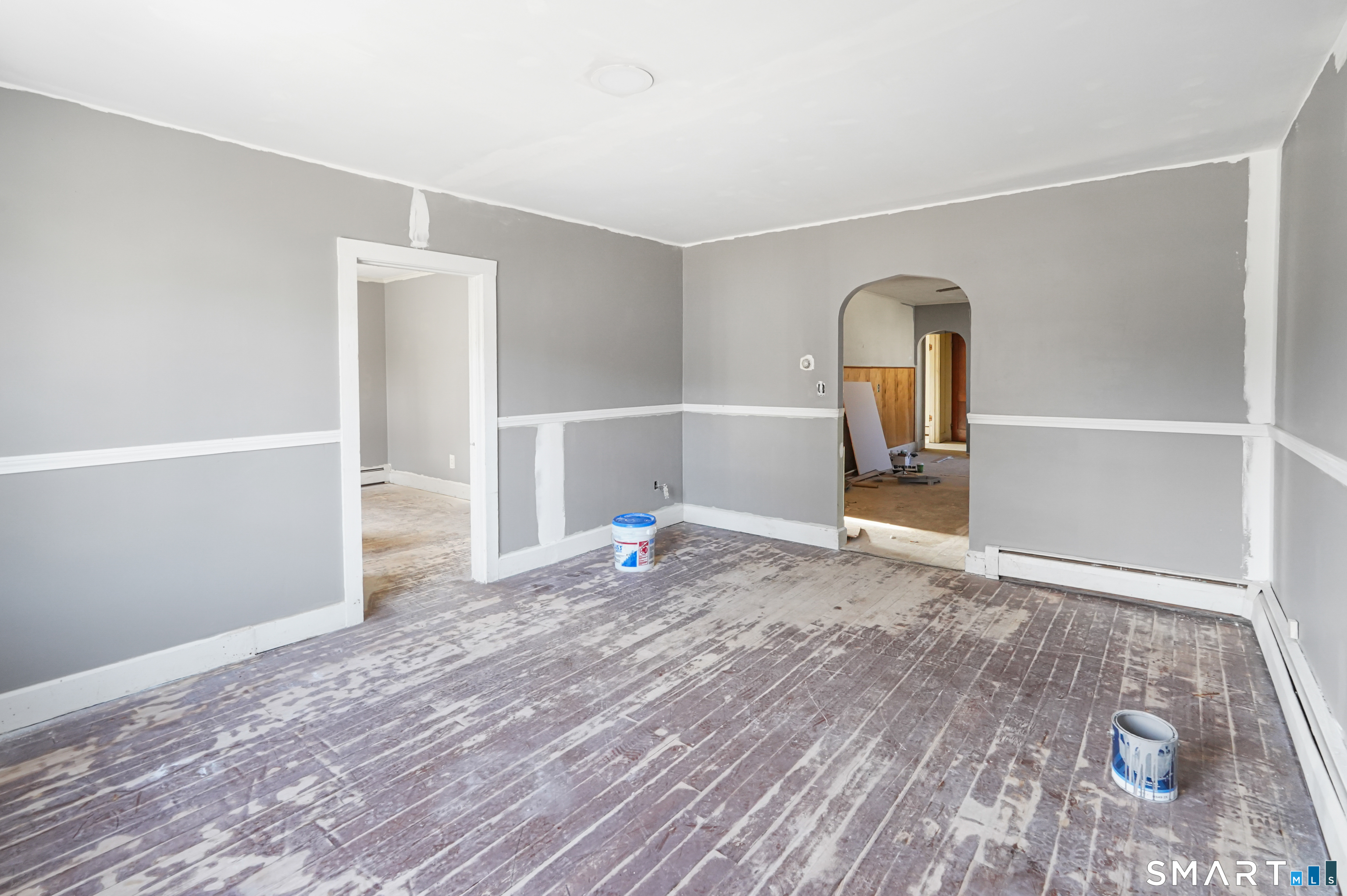383 Putnam Pike