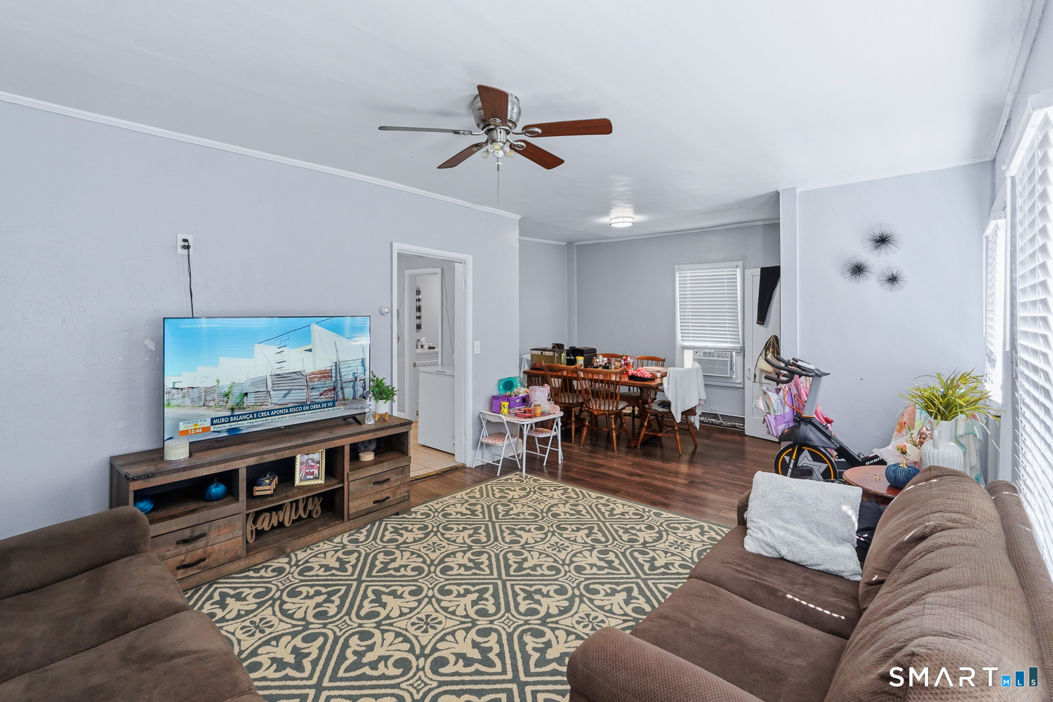 61-63 Pomfret Street