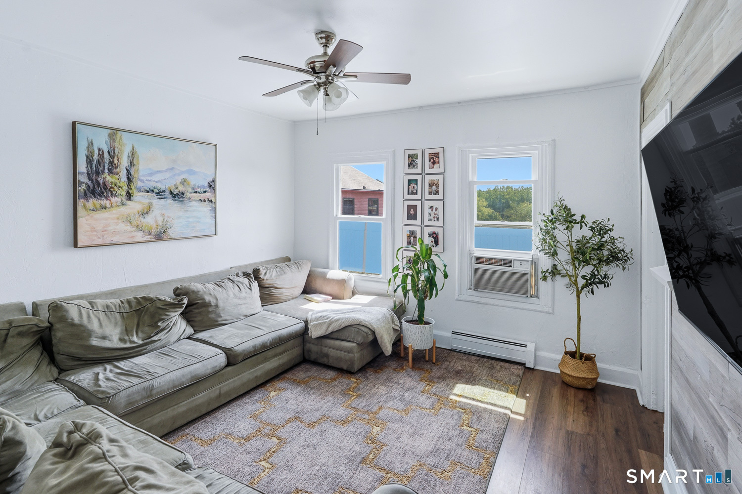 61-63 Pomfret Street