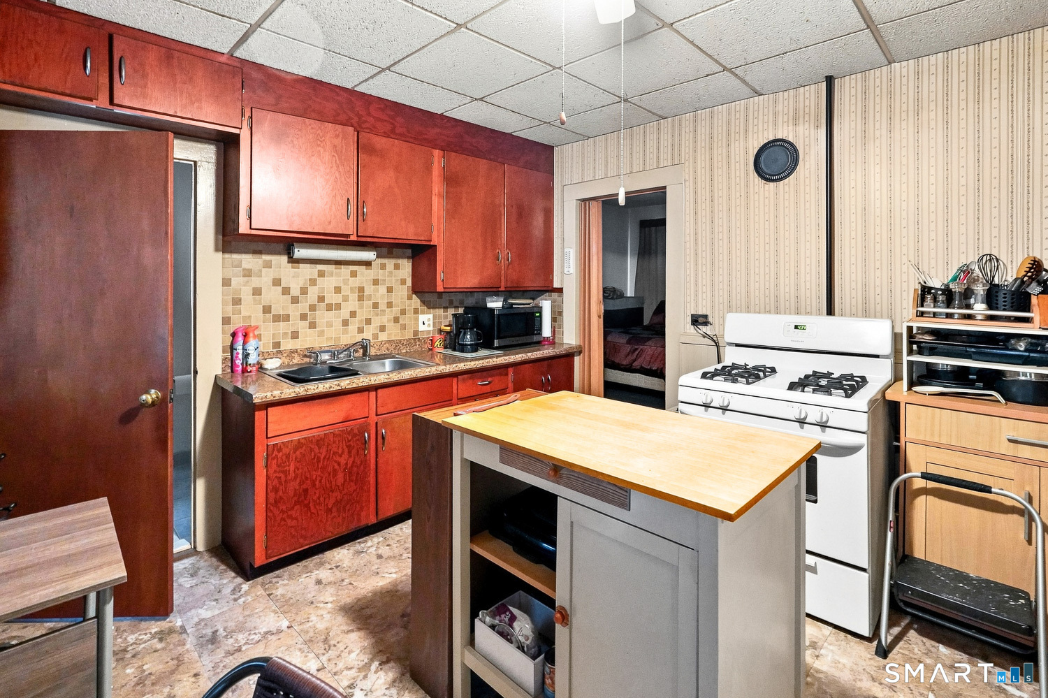 19-21 Mohegan Street