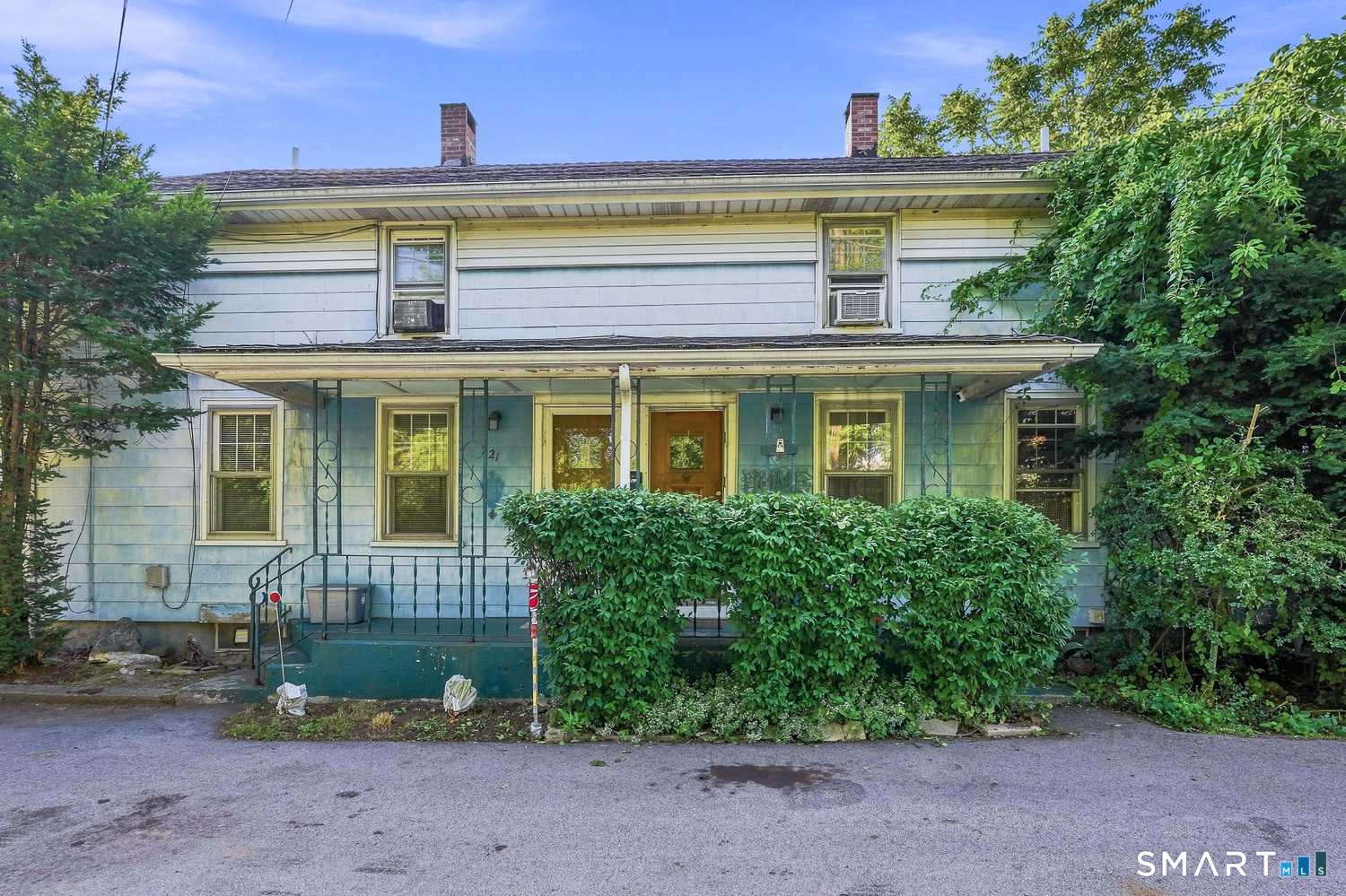 19-21 Mohegan Street