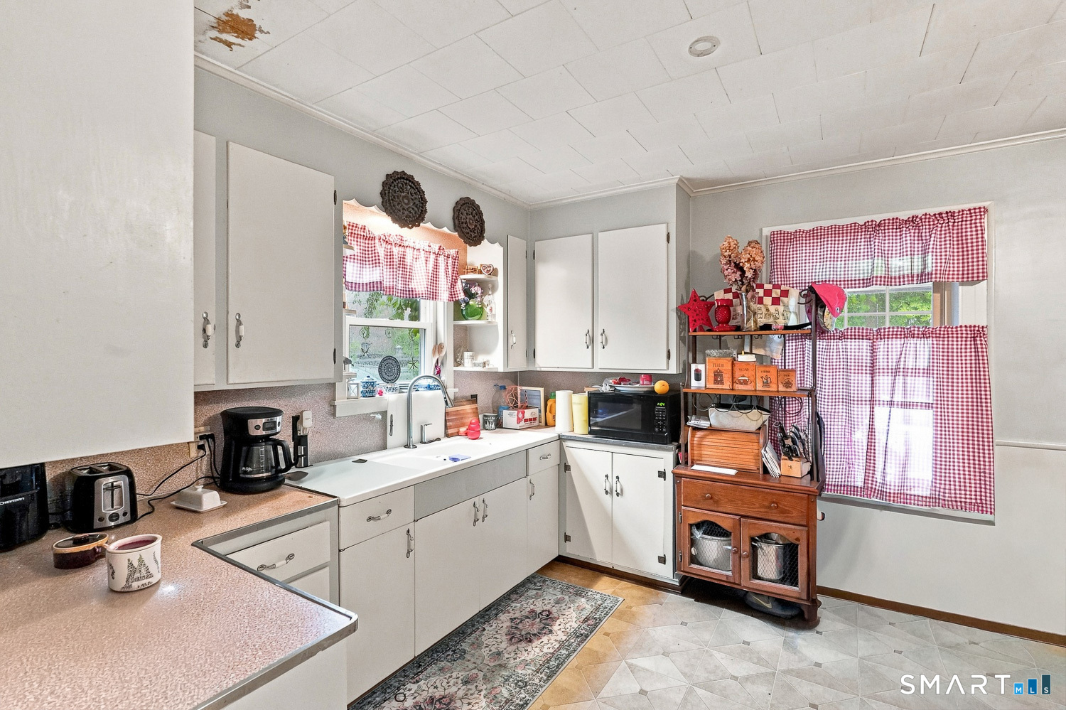 19-21 Mohegan Street