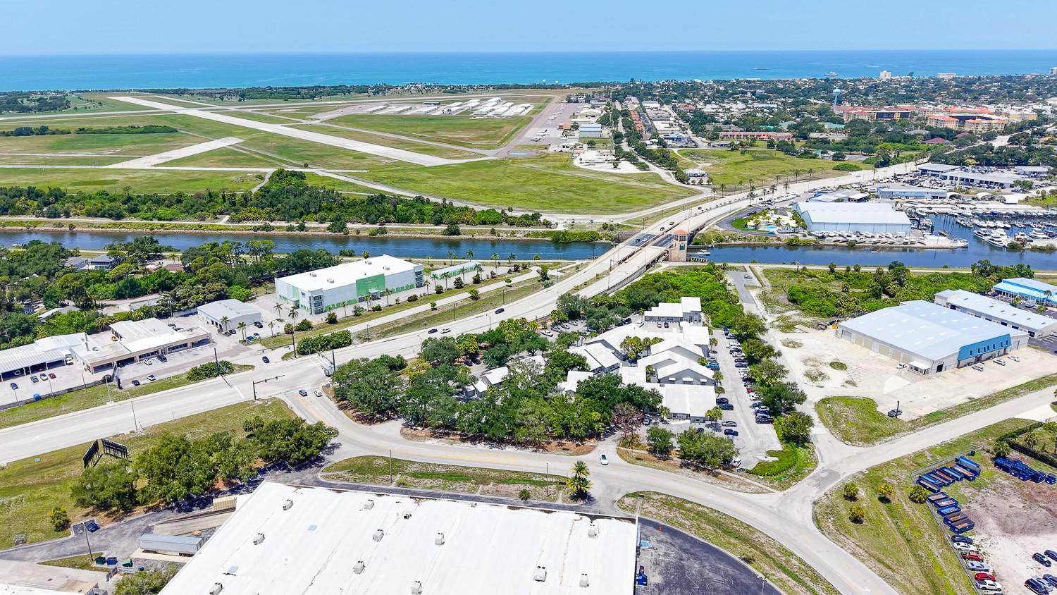 1515 TAMIAMI TRL S #2A