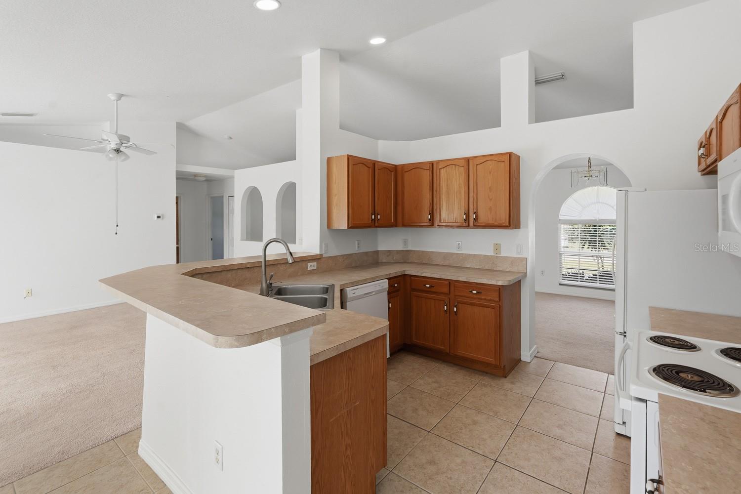 8373 OCTAVIUS AVE