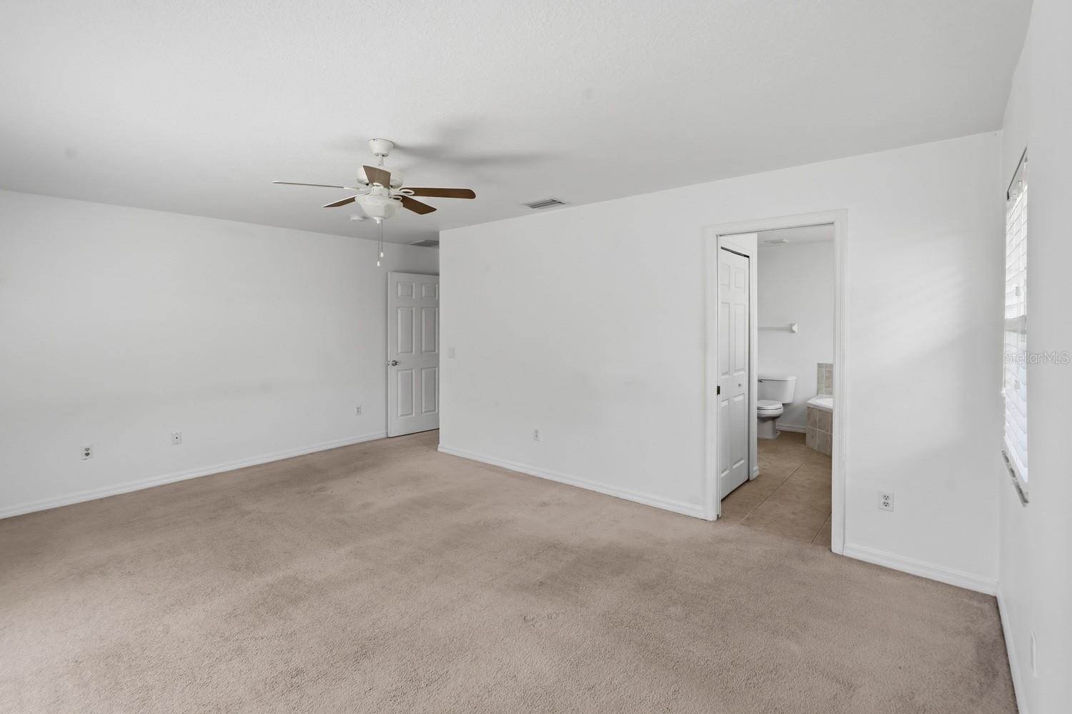 8373 OCTAVIUS AVE