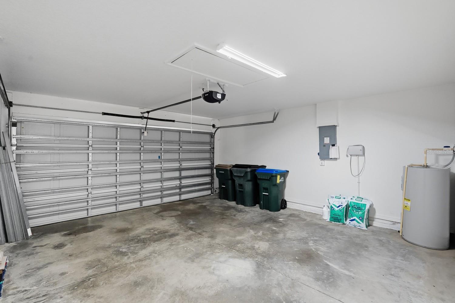 8373 OCTAVIUS AVE